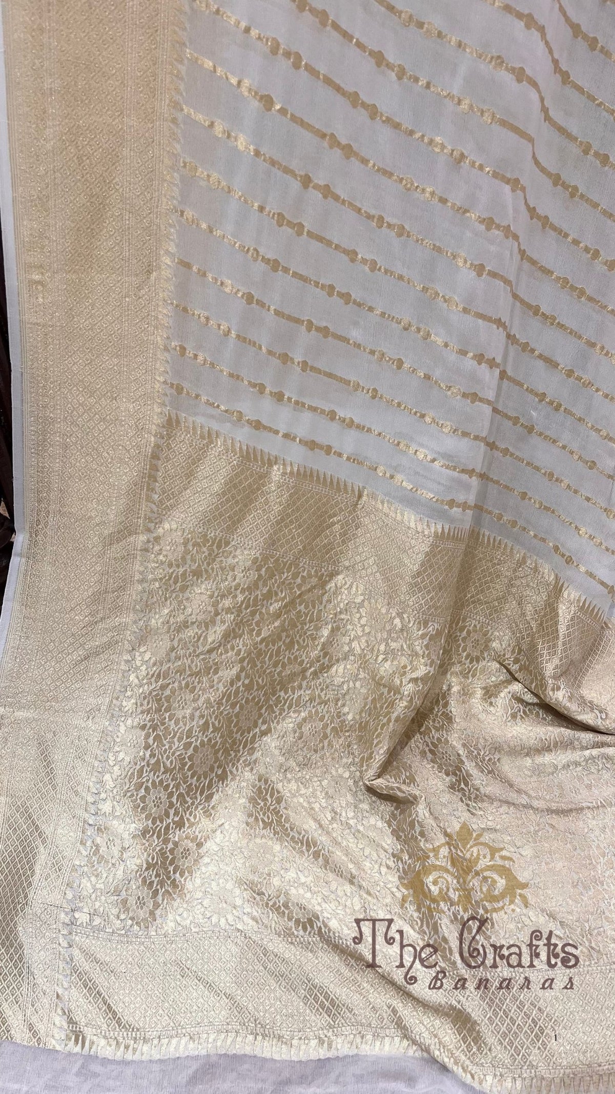 Khaddi Georgette Saree Banarasi - Water Zari