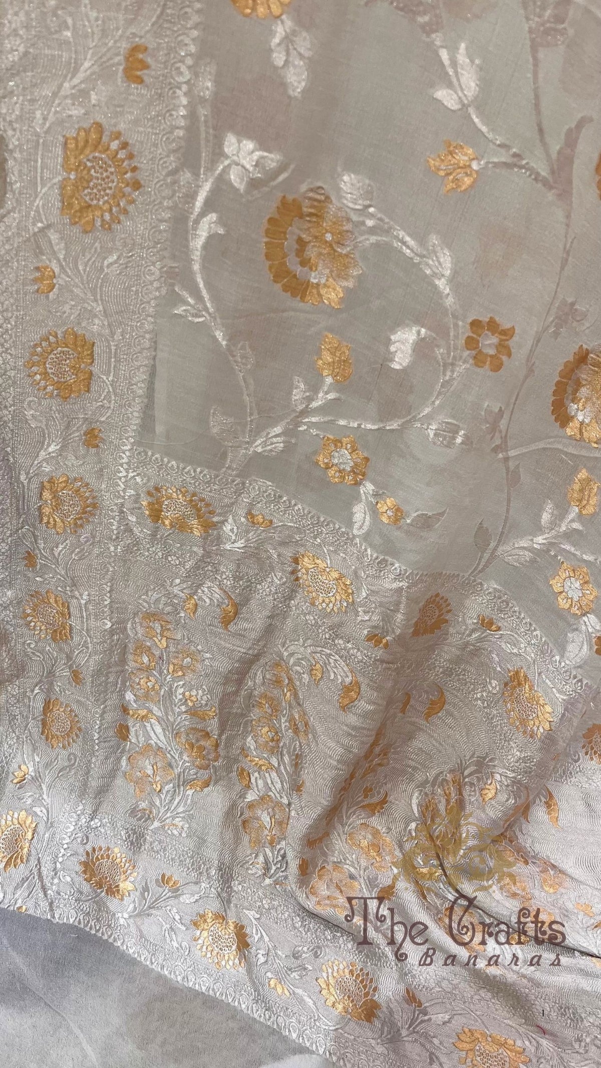 Khaddi Georgette Handloom Banarasi Saree - With sona roopa jaal work