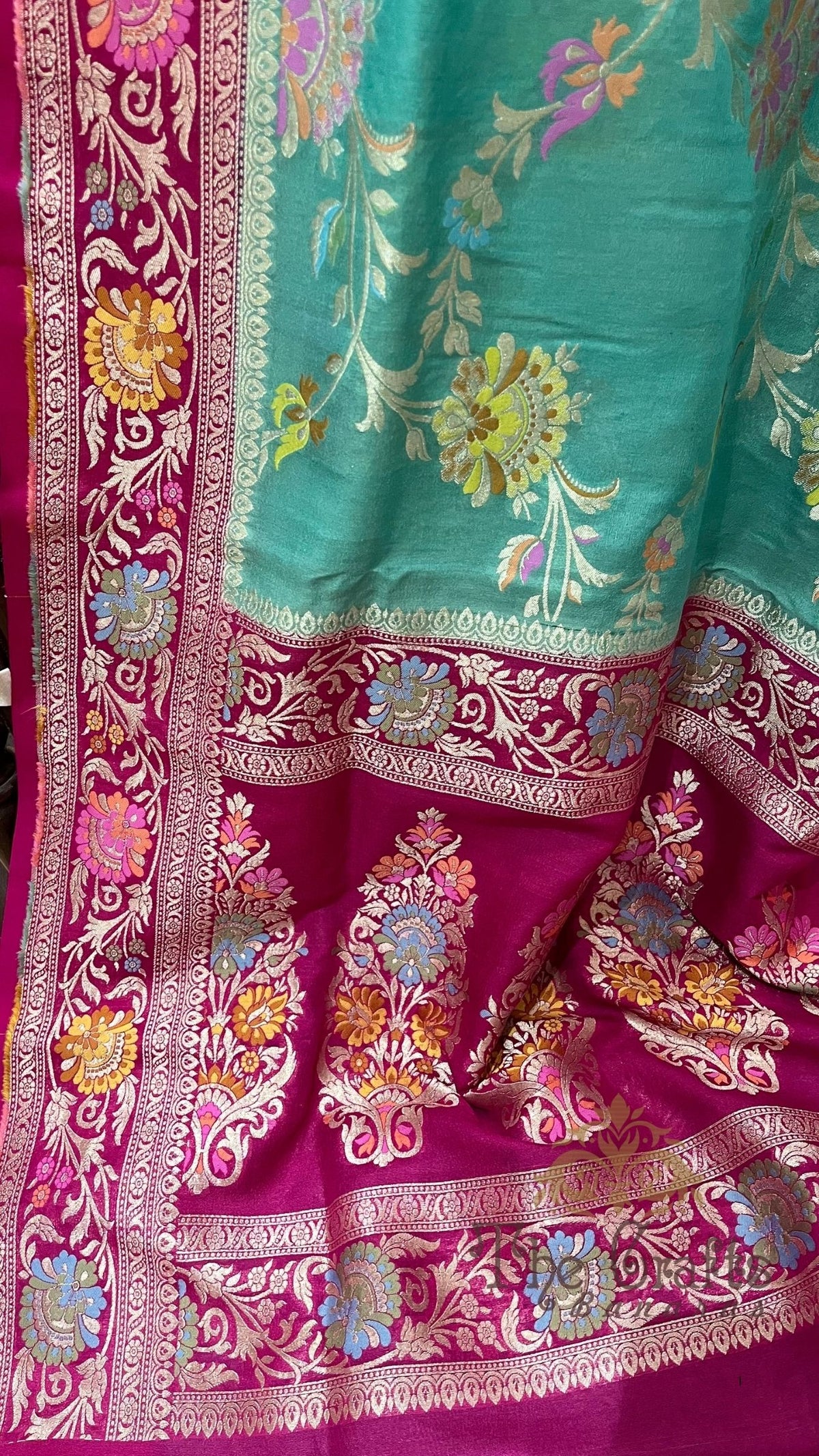 Tussar Georgette Handloom Banarasi Saree - Jaal with Meenakari