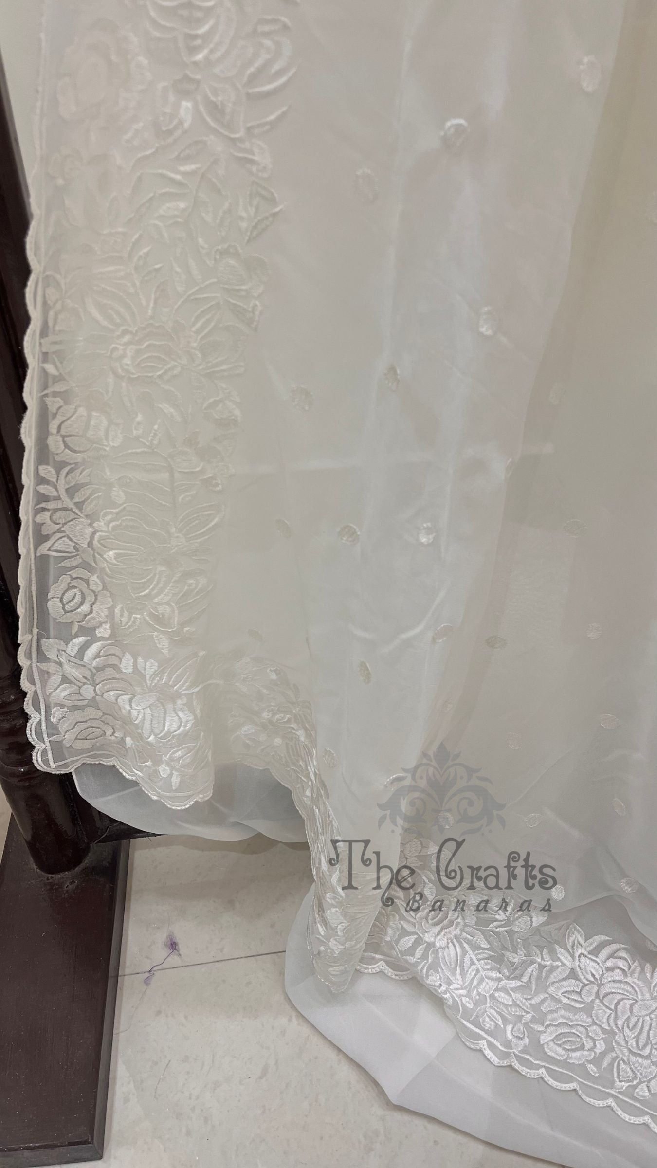 Pure Georgette Chikankari Handloom Banarasi Saree