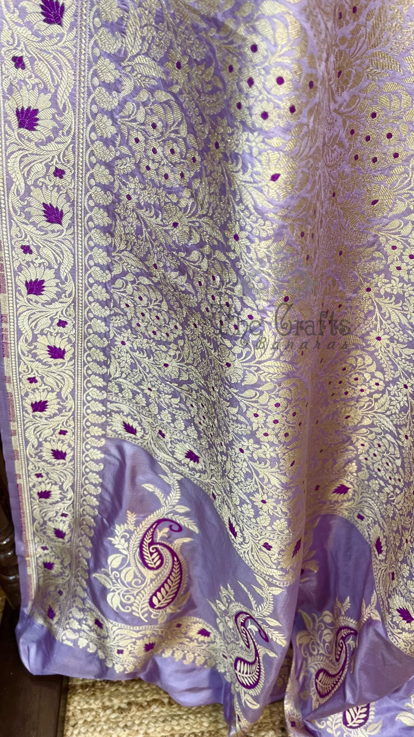 Pure Katan Silk Handloom Banarasi Saree - Tanchui Brocade Meena