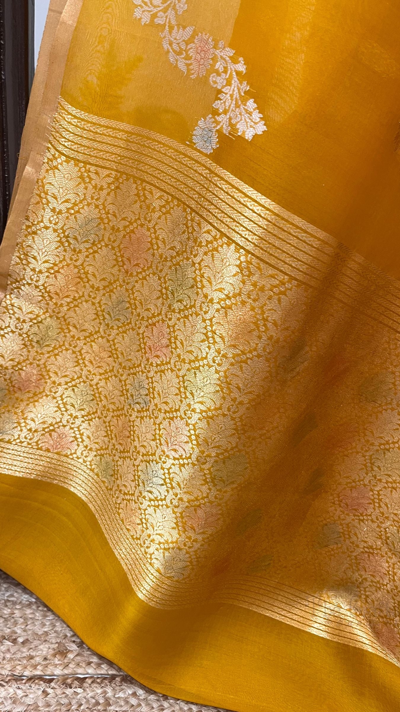 Pure Kora Silk Handloom Banarasi Saree