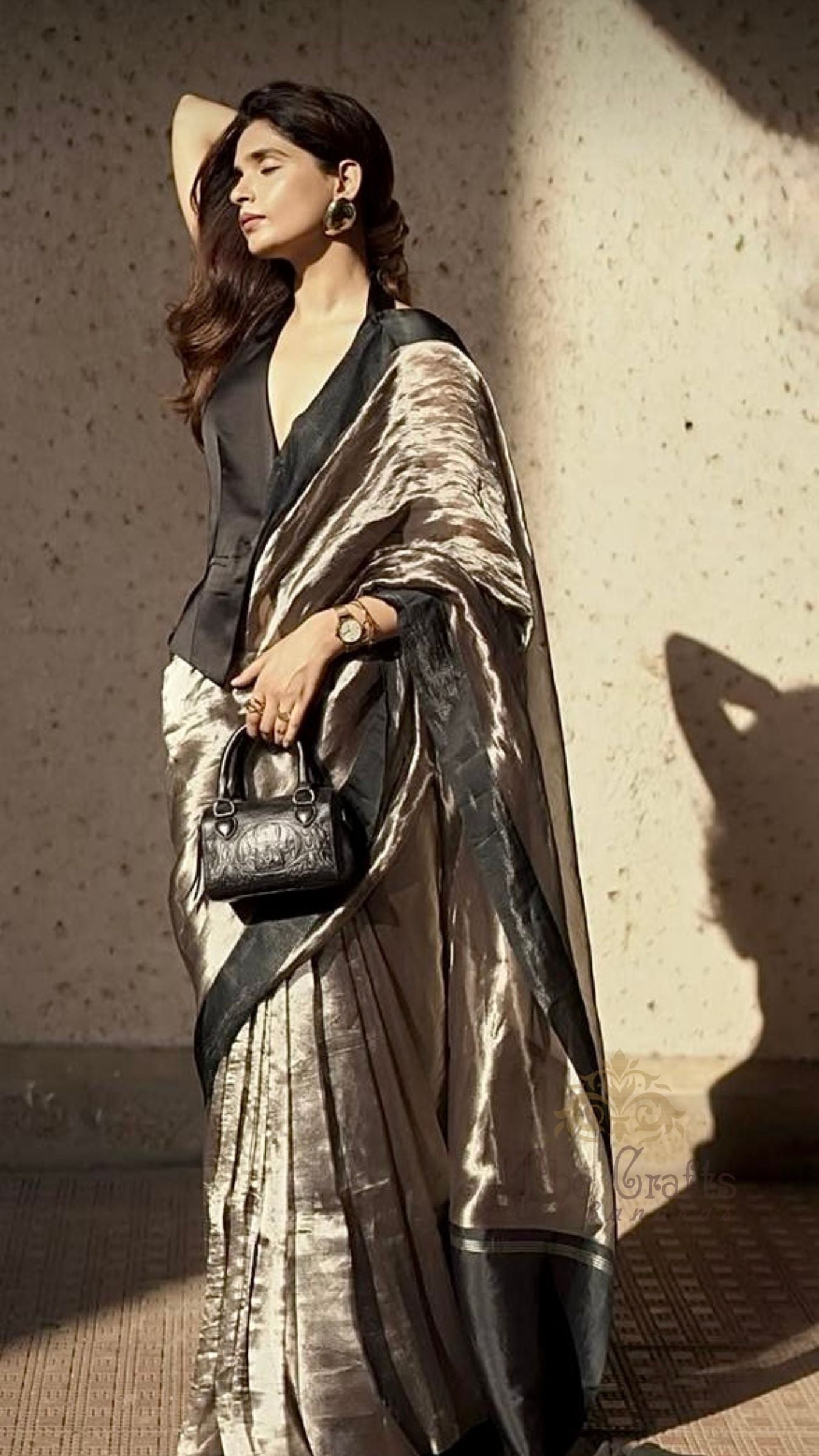 Pure Tissue Silk Handloom Banarasi Saree - with Satin Border