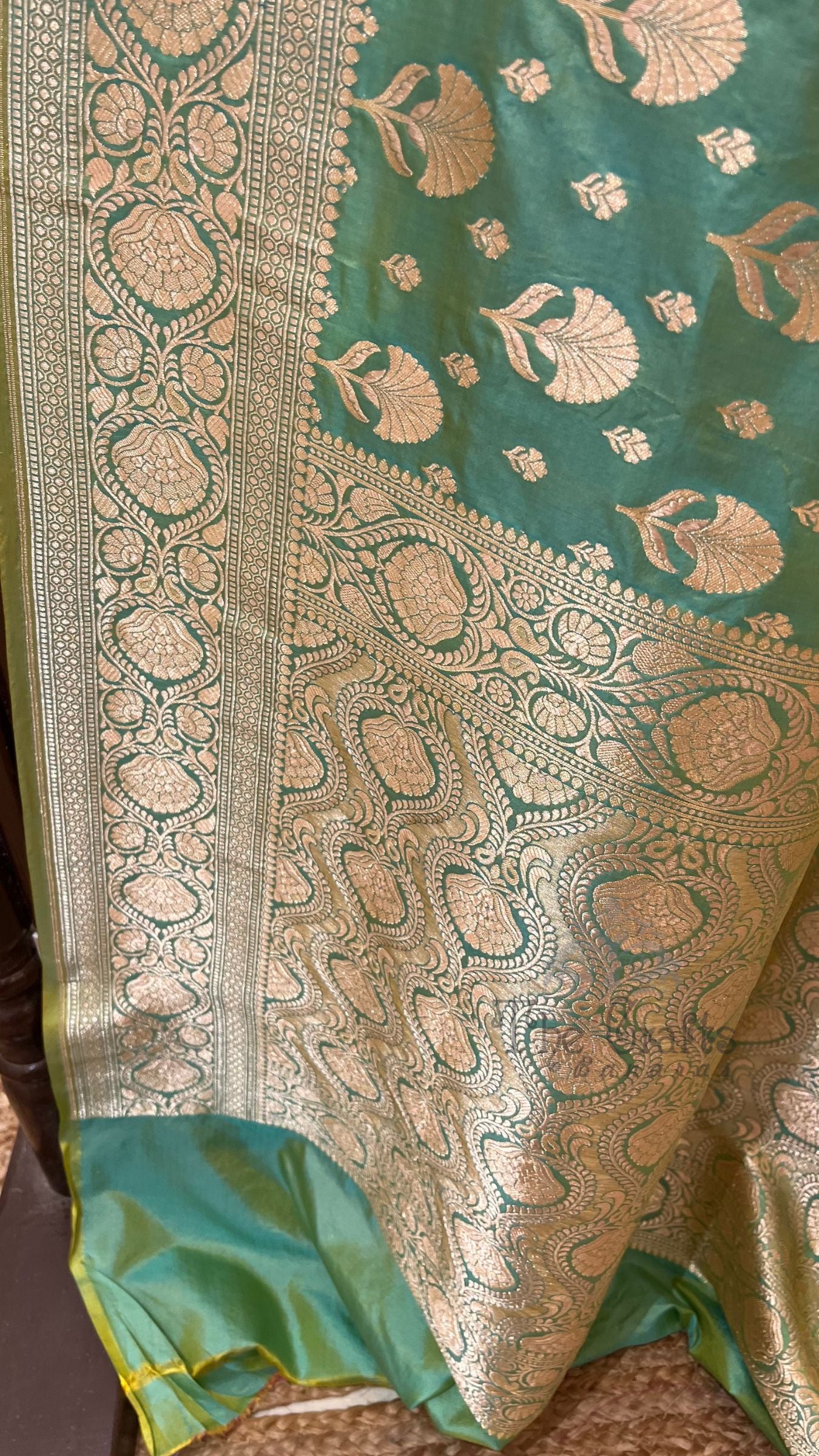 Pure Katan Silk Handloom Banarasi Saree - Jaal Work