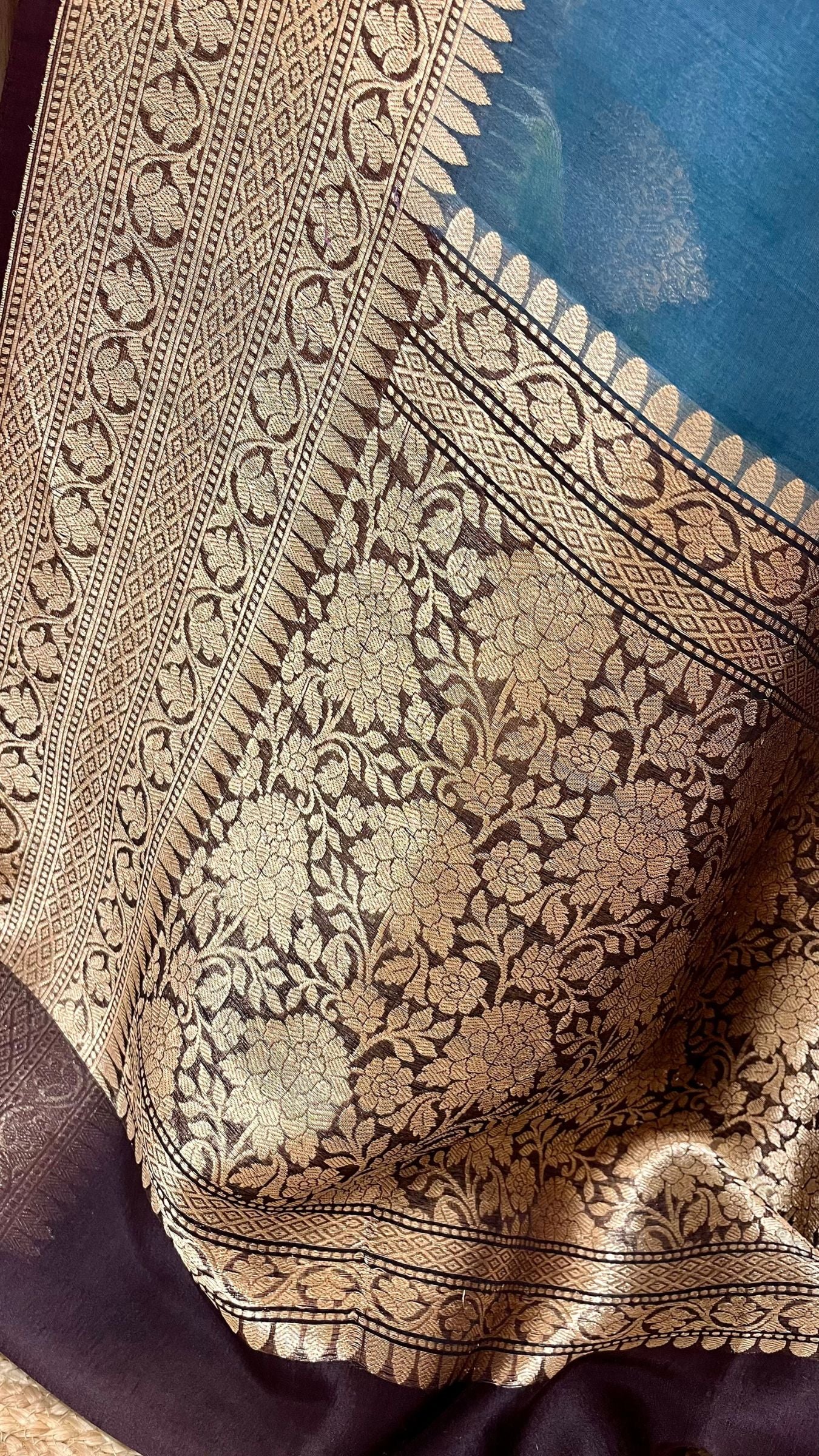 Pure Mango Silk Handloom Banarasi Saree