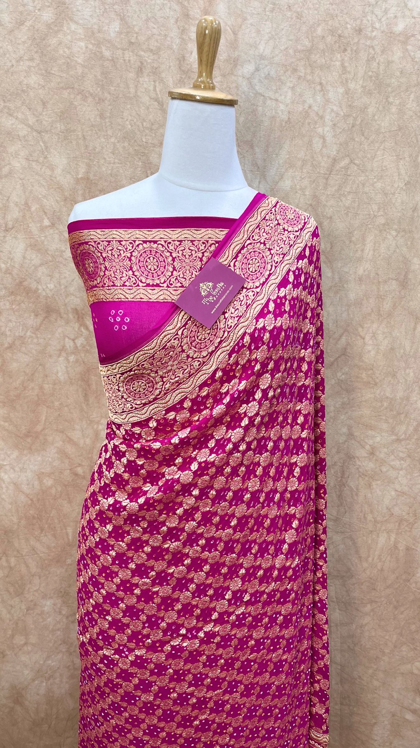 Pure Georgette Banarasi Handloom Bandhej Saree