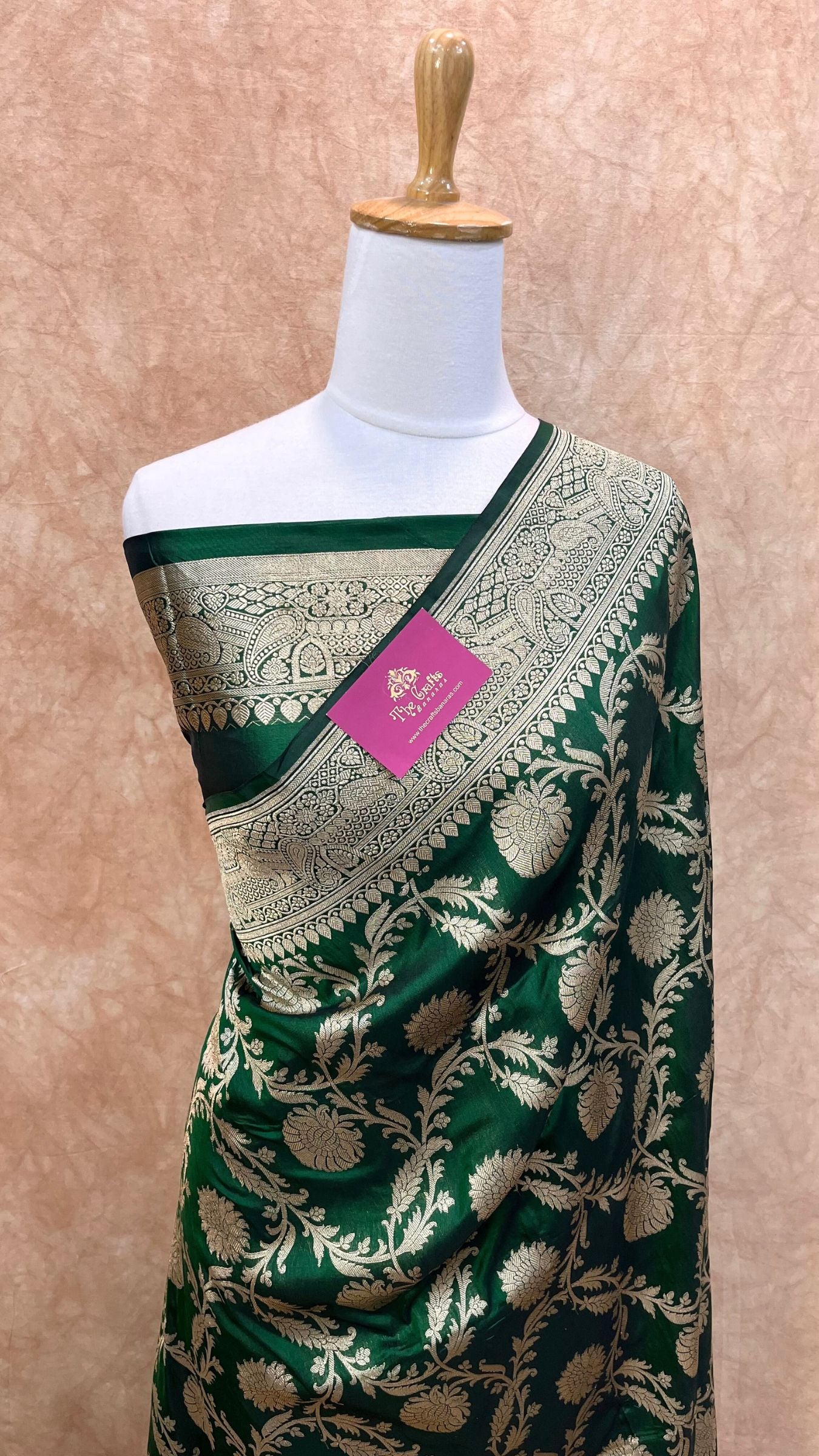 Pure Katan Silk Handloom Banarasi Saree - Jaal work