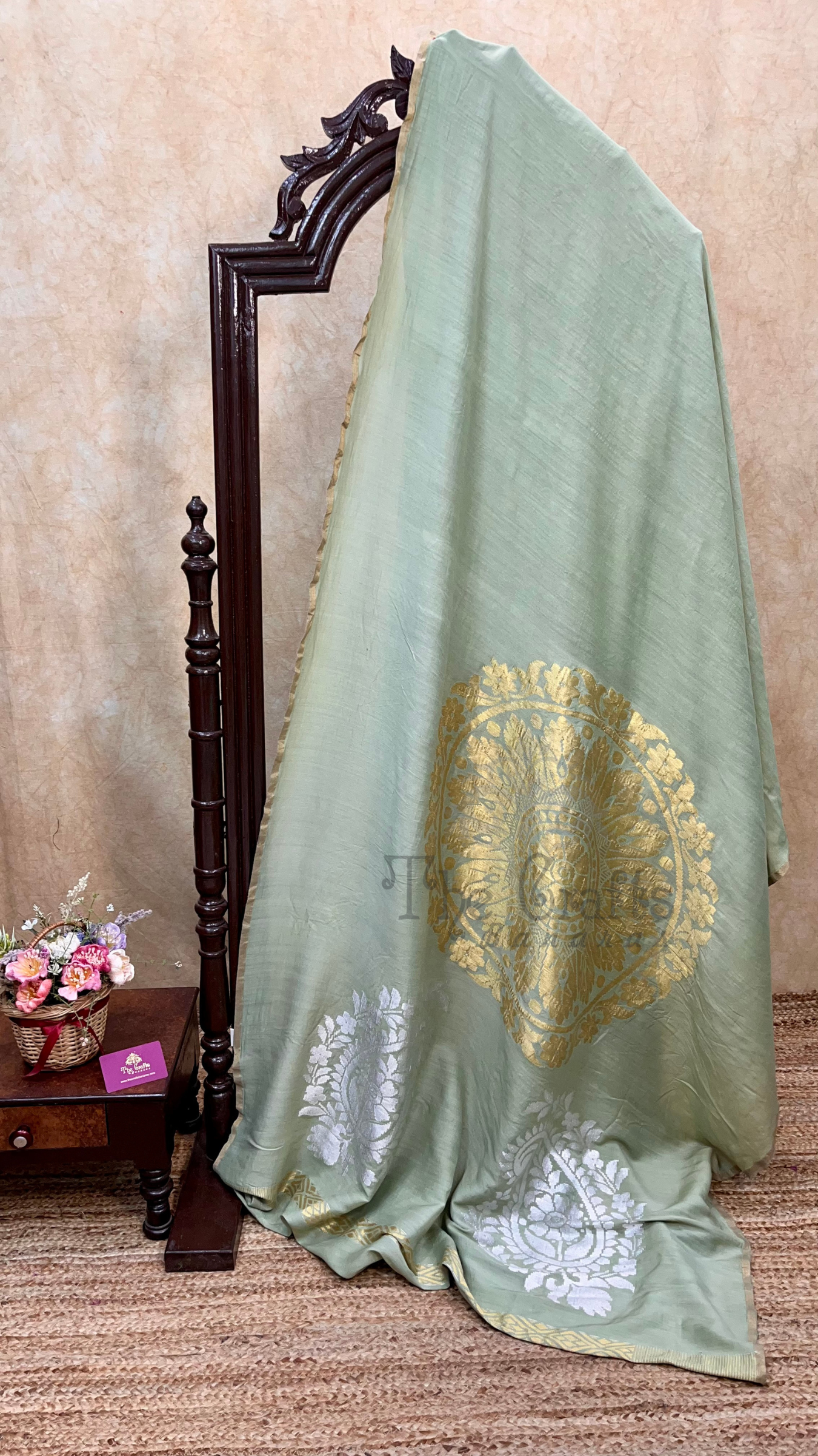 Pure Munga Silk Handloom Banarasi Saree