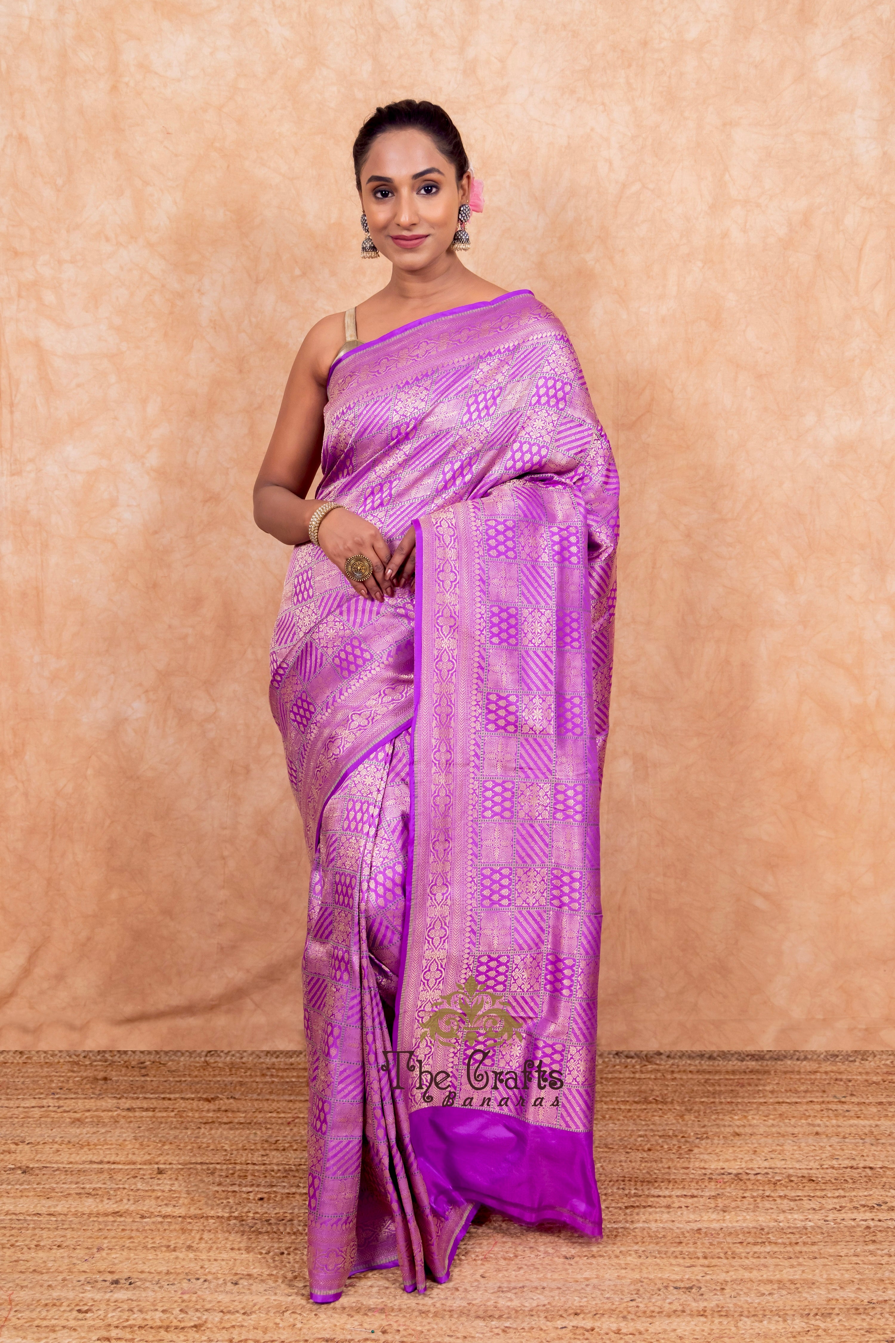 Pure Katan Silk Handloom Banarasi Saree - Tanchui Brocade Meena