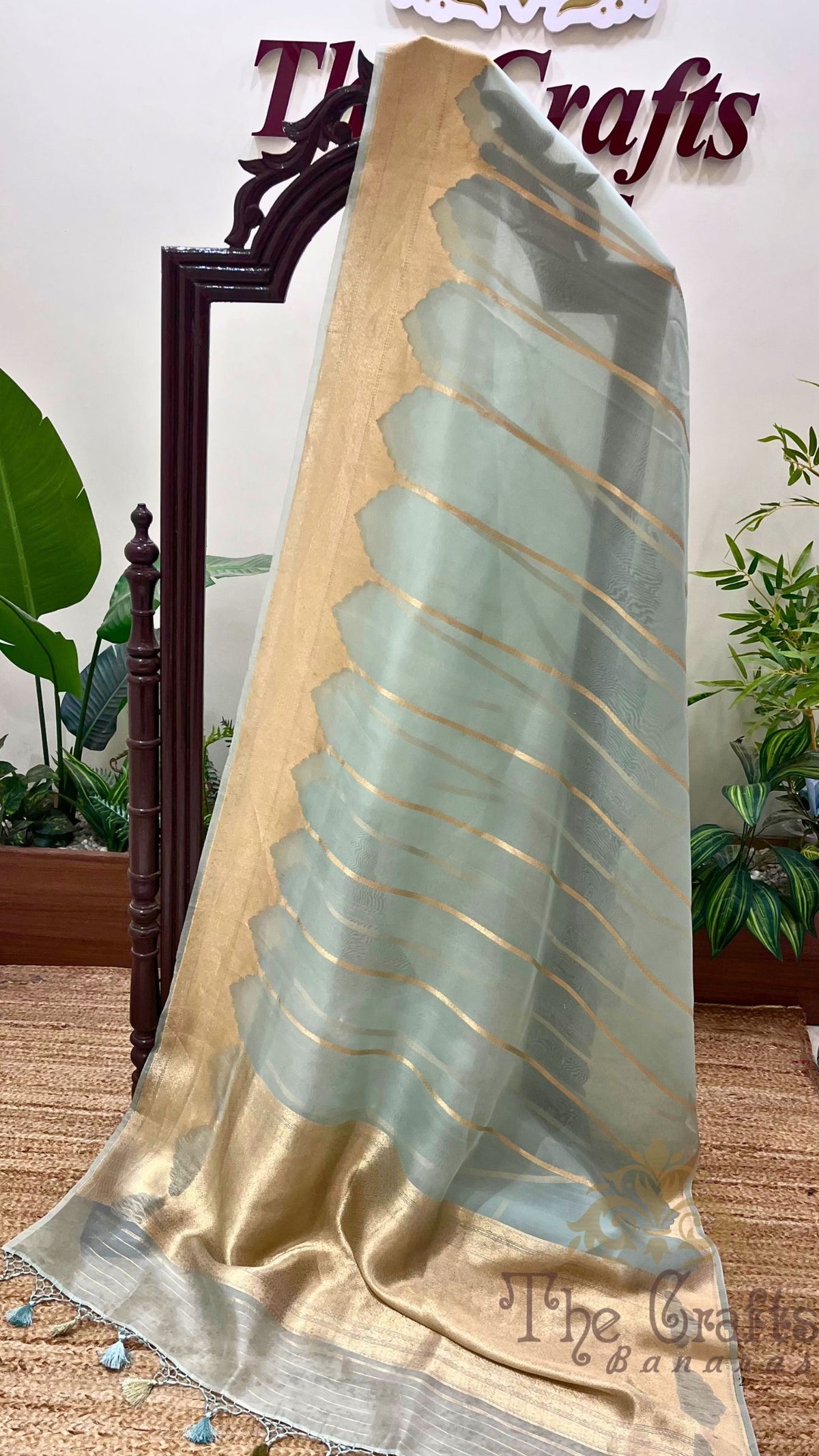 Pure Kora Silk Handloom Banarasi Saree