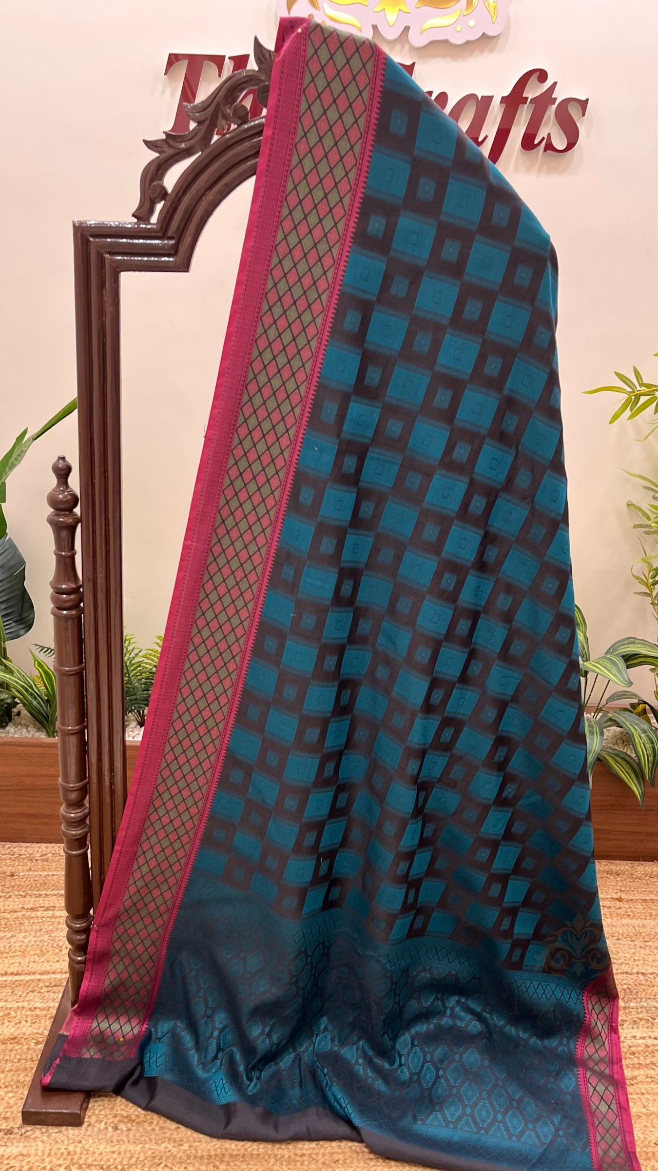 Pure Chiniya Silk Banarasi Saree