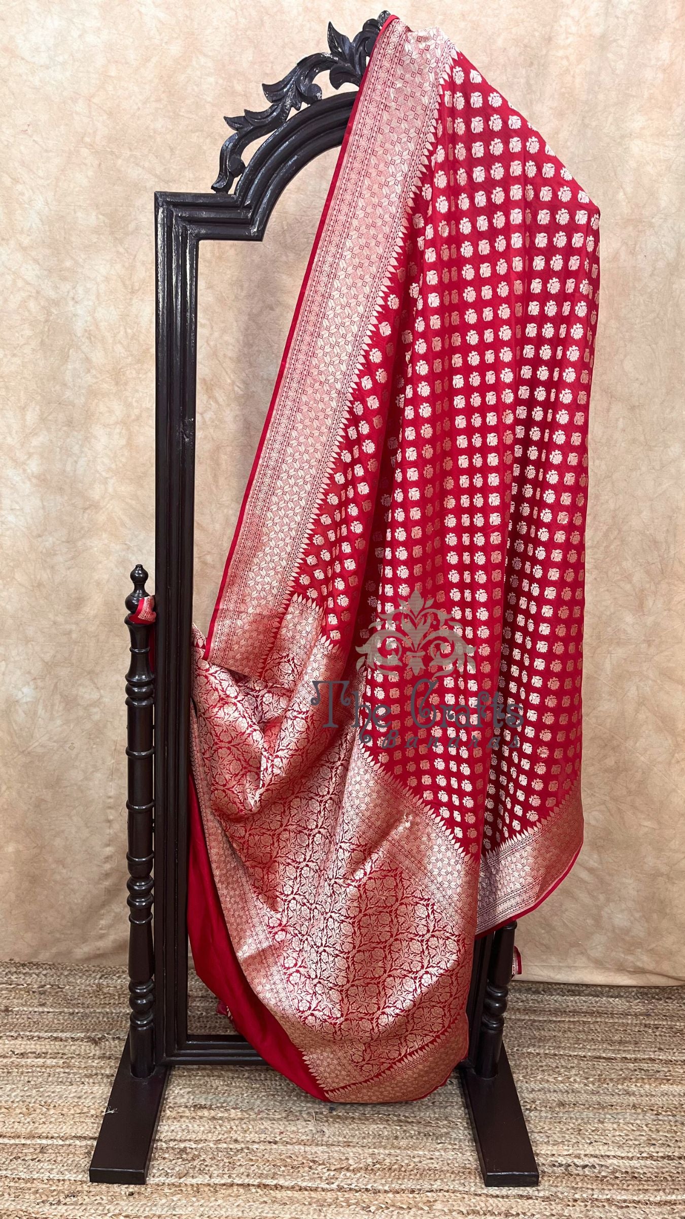 Pure Katan Silk Handloom Banarasi Saree - Jaal work