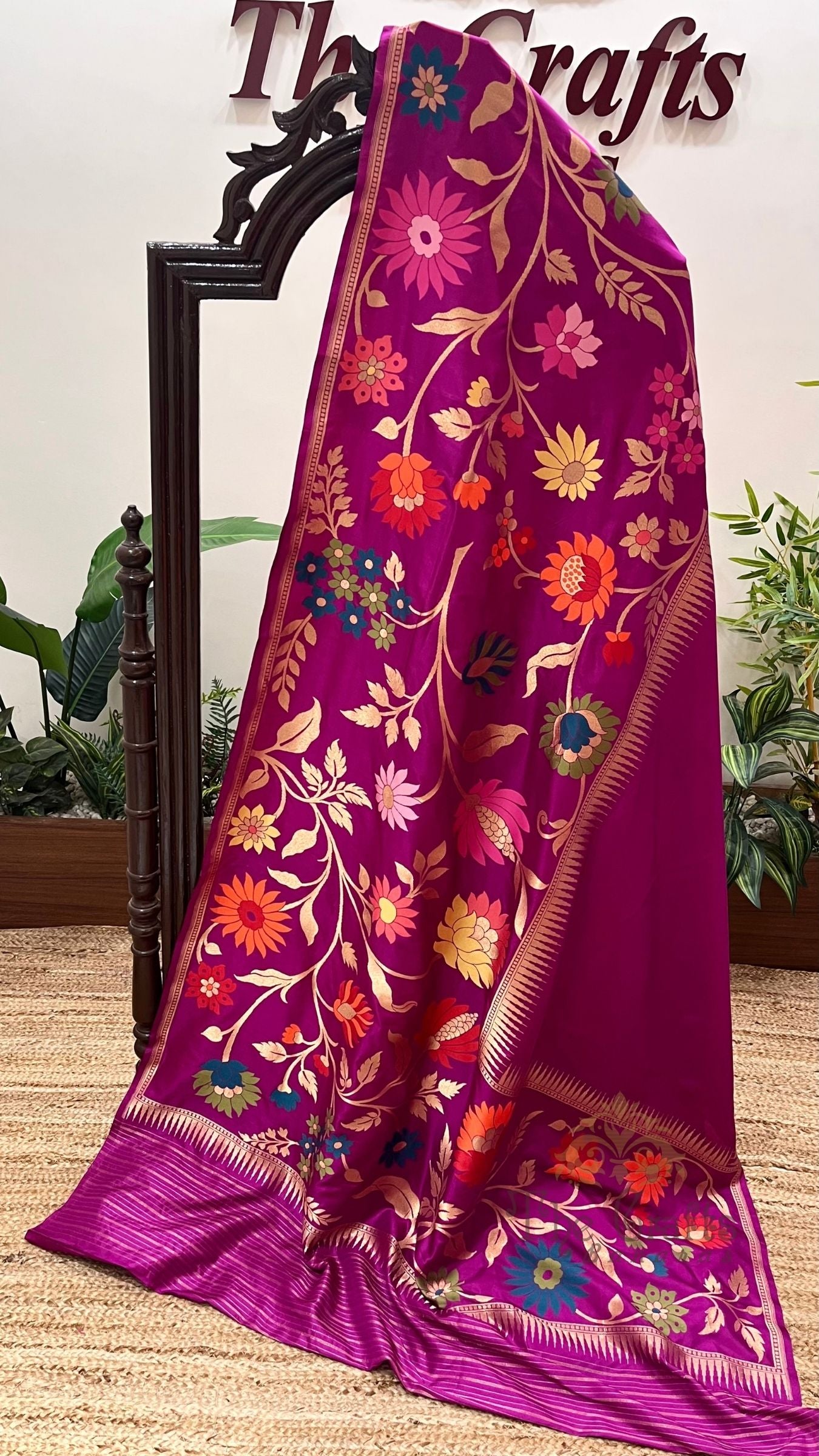 Pure Katan Silk Handloom Banarasi Saree - Tilfi Meenakari Jaal Work