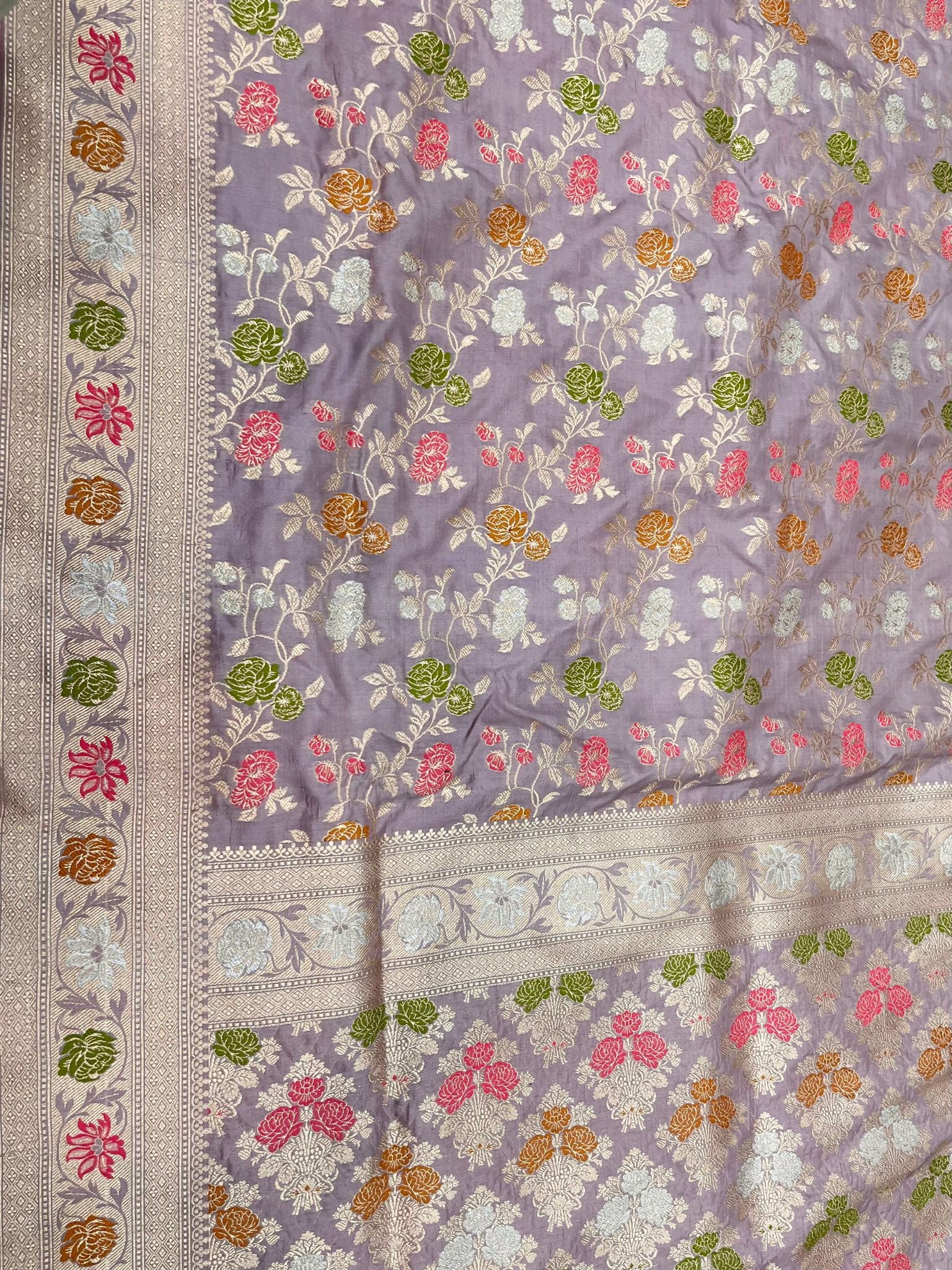 Pure Katan Silk Handloom Banarasi Saree - Jaal Work With Meenakari