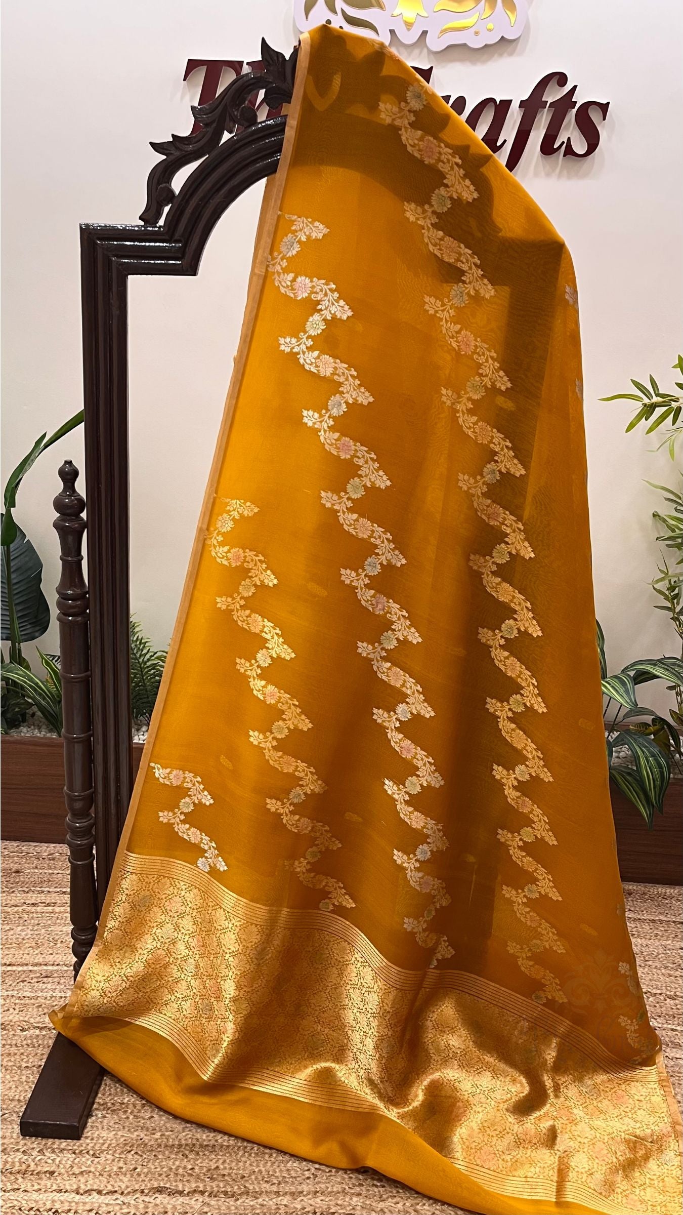 Pure Kora Silk Handloom Banarasi Saree