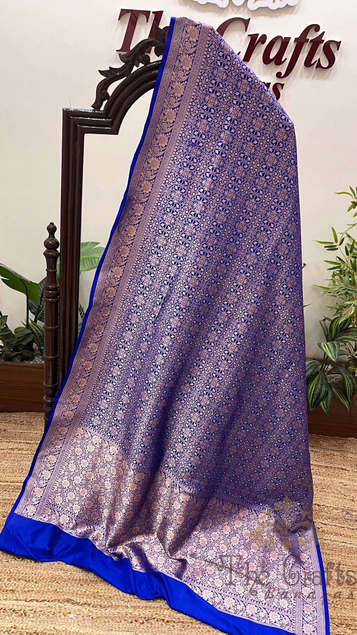 Pure Katan Silk Handloom Banarasi Saree - Tanchui Brocade
