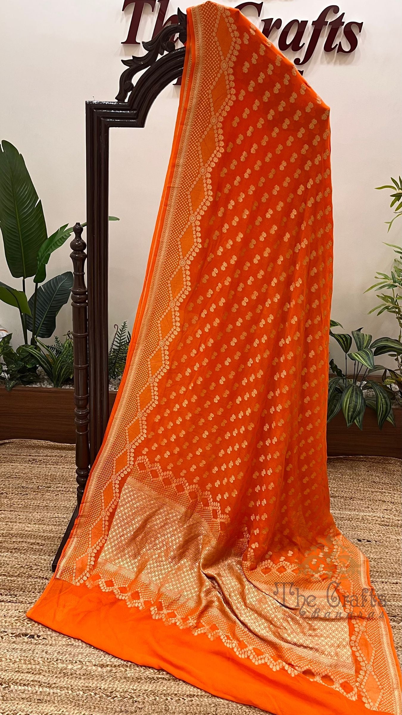 Khaddi Georgette Handloom Banarasi Saree