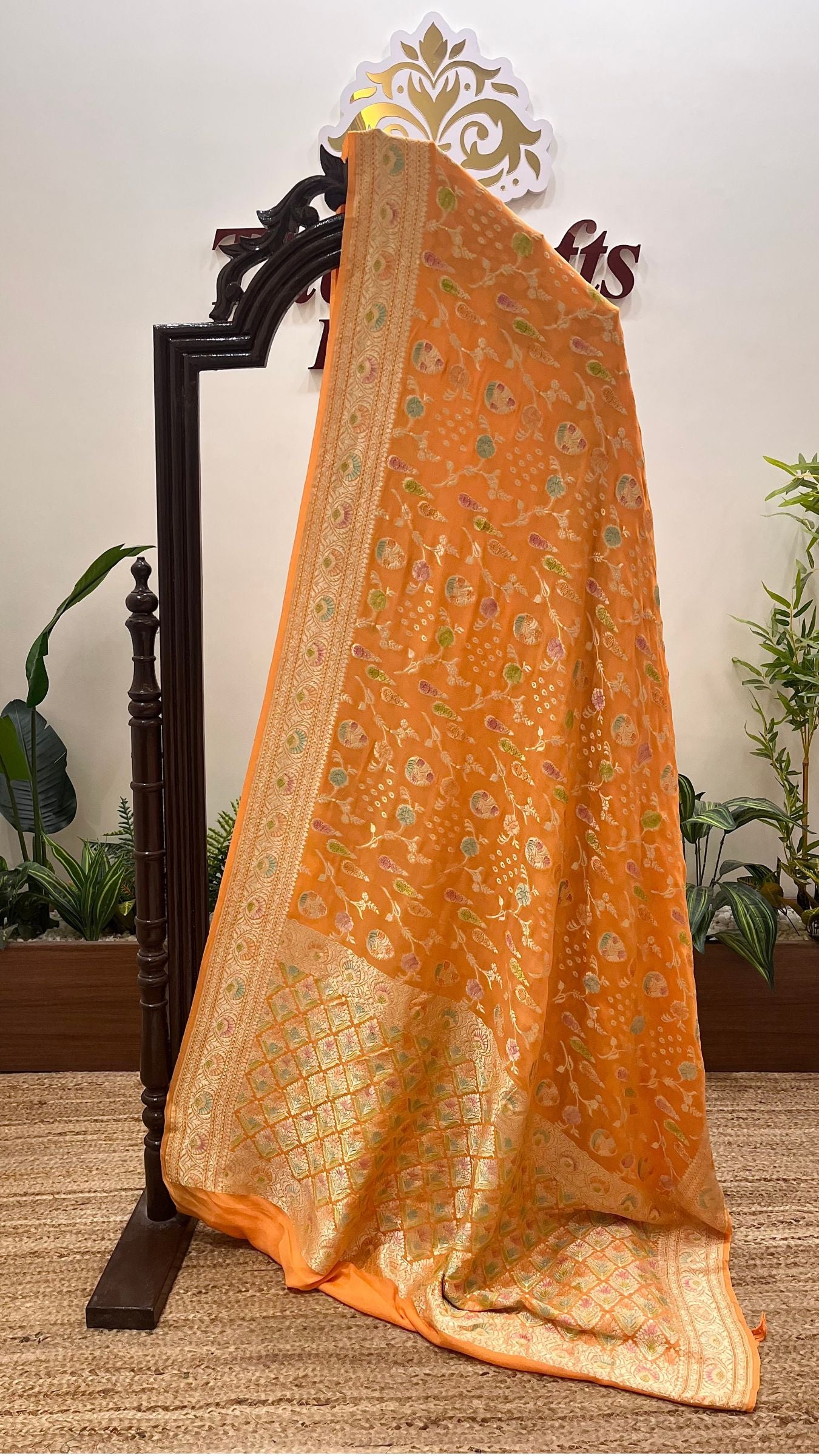 Khaddi Georgette Handloom Banarasi Saree