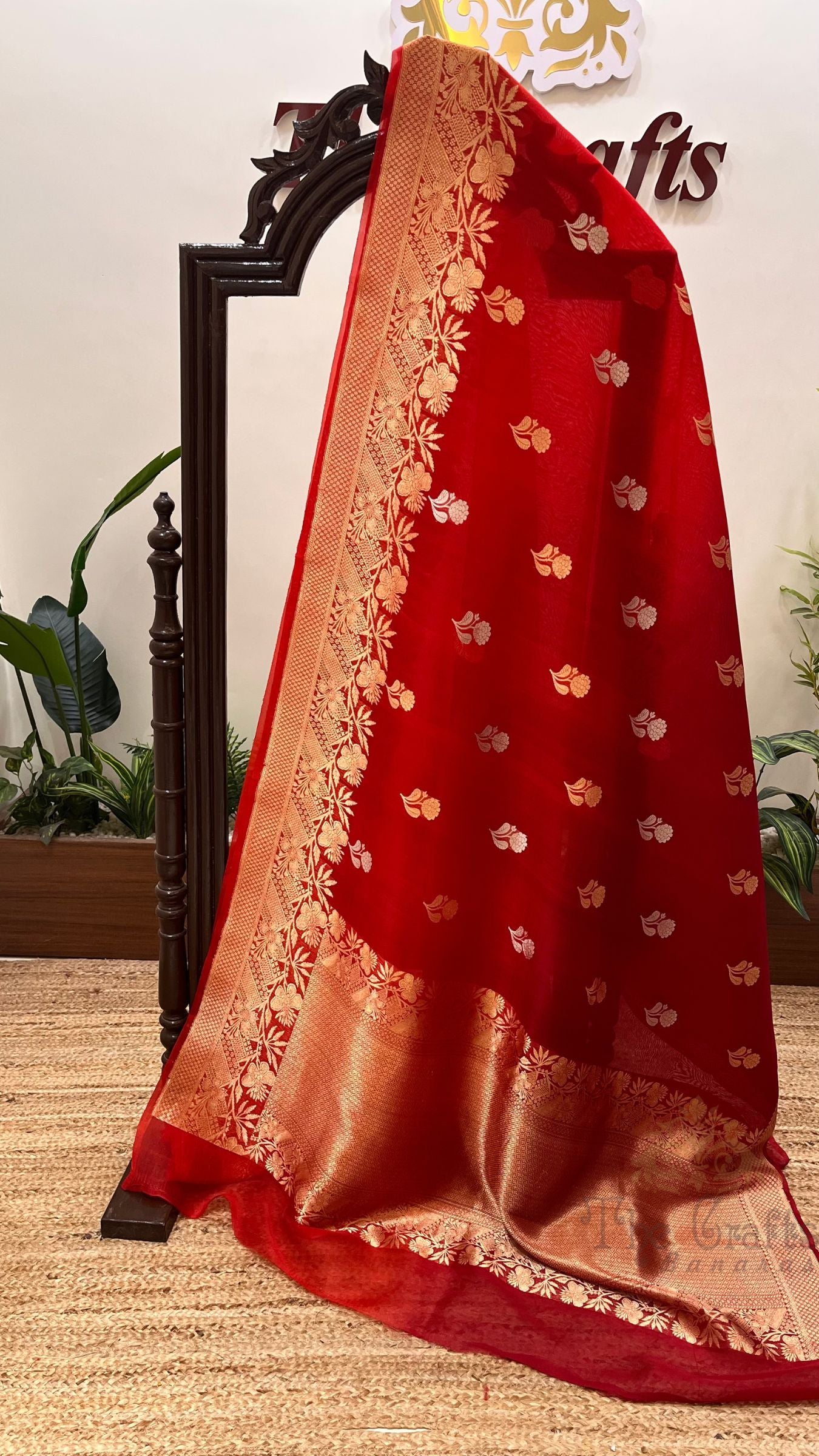 Pure Kora Silk Handloom Banarasi Saree