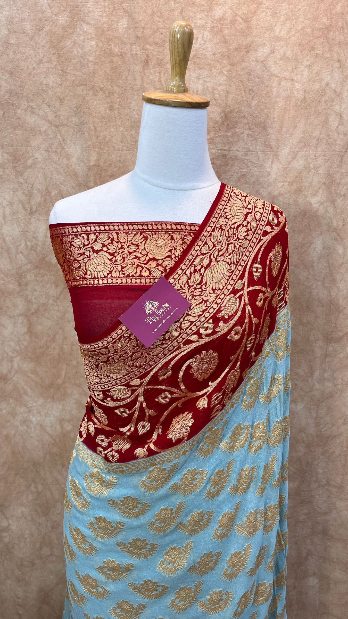 Khaddi Georgette Banarasi Saree - Gold Zari