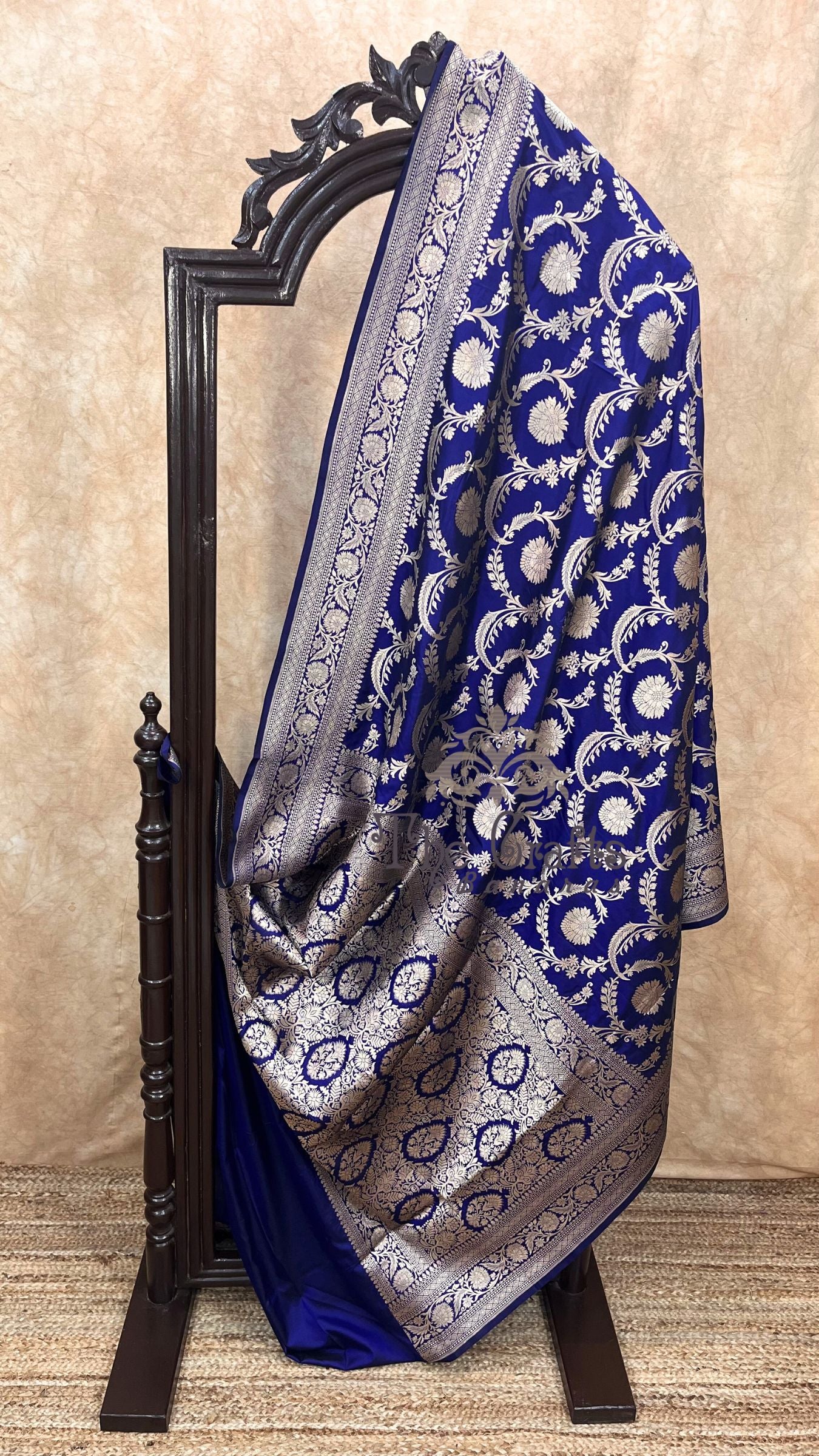 Pure Katan Silk Handloom Banarasi Saree - Jaal work