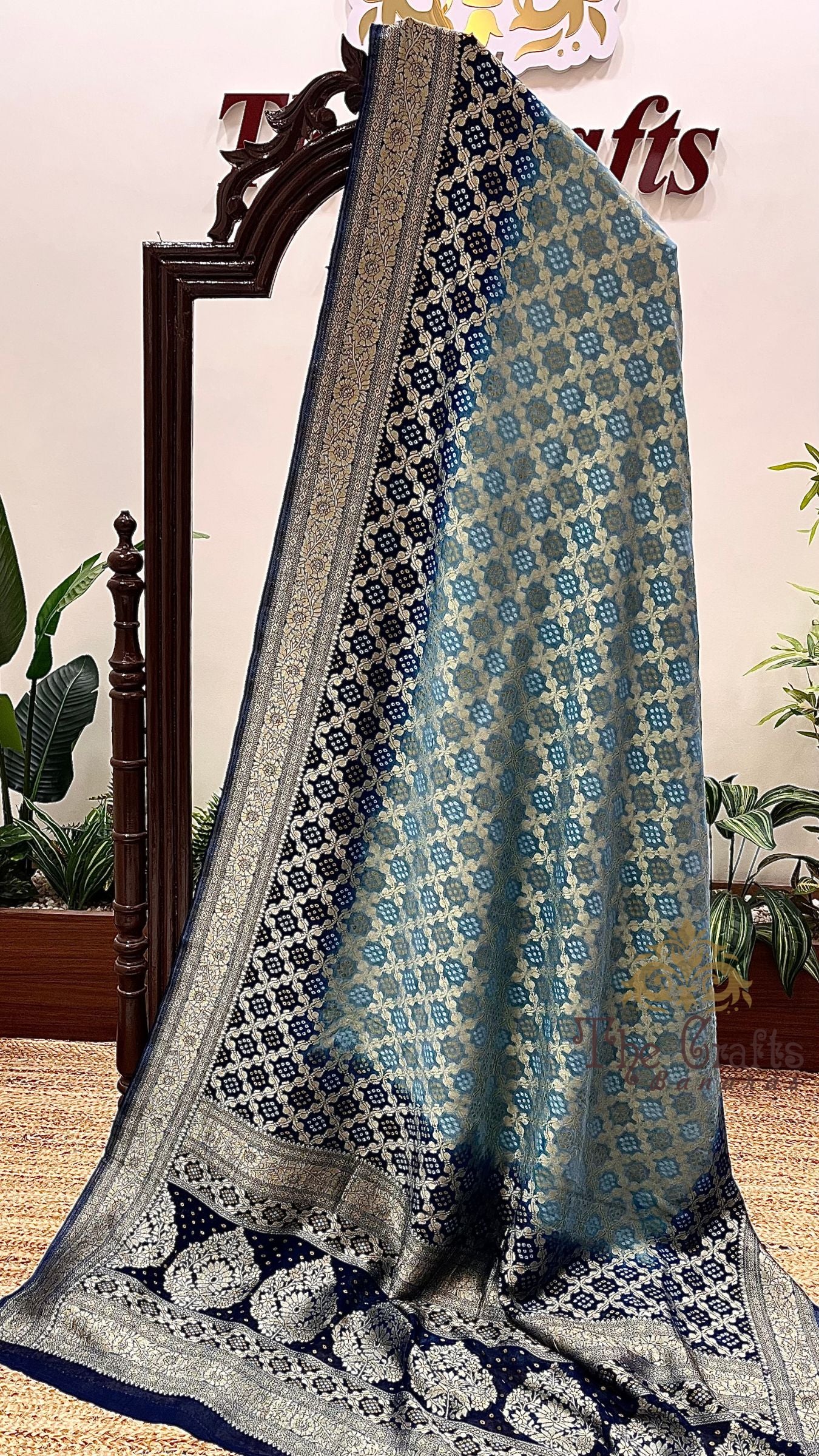 Pure Viscose Georgette Banarasi Saree