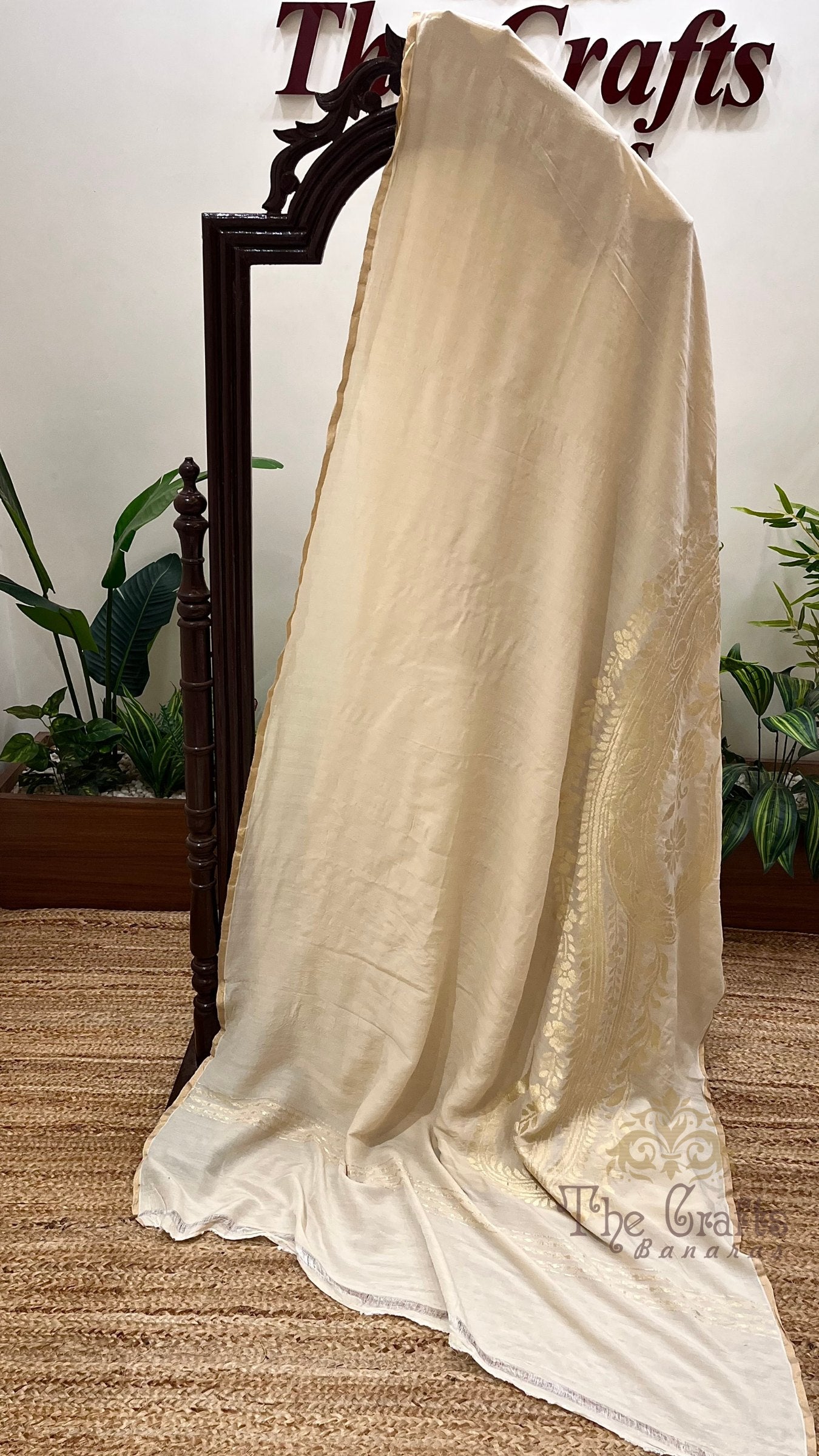 Pure Munga Silk Handloom Banarasi Saree
