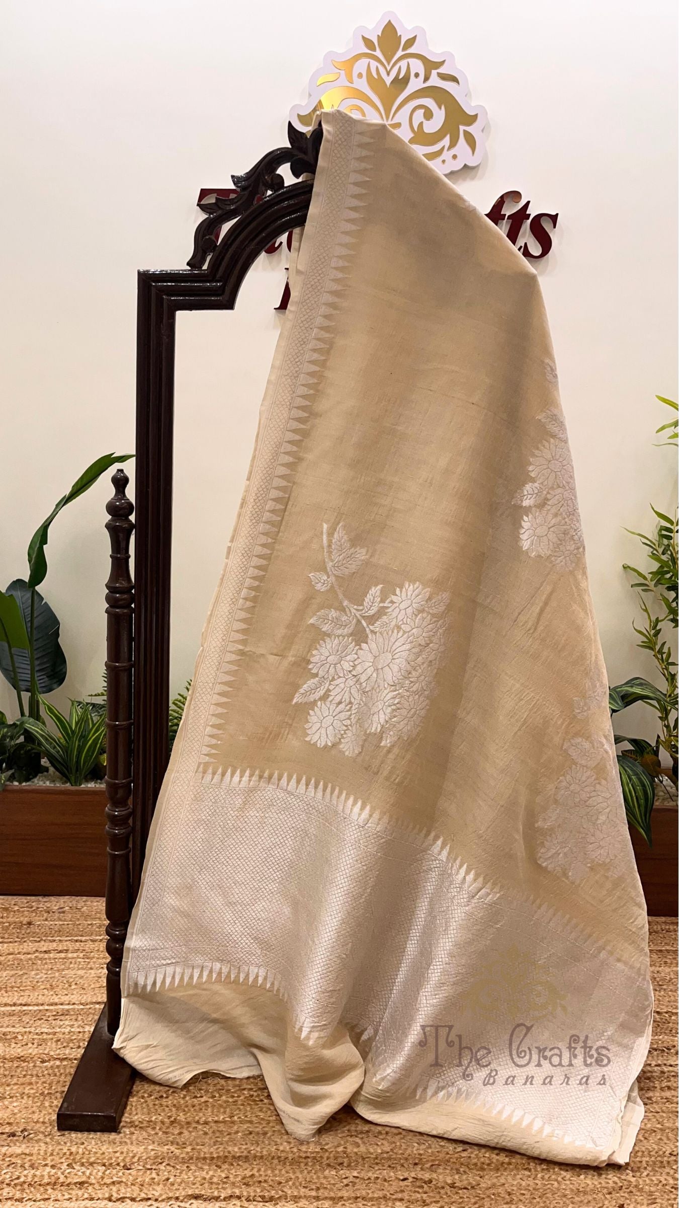 Tussar Georgette Handloom Banarasi Saree - All over Sona Rupa Motifs