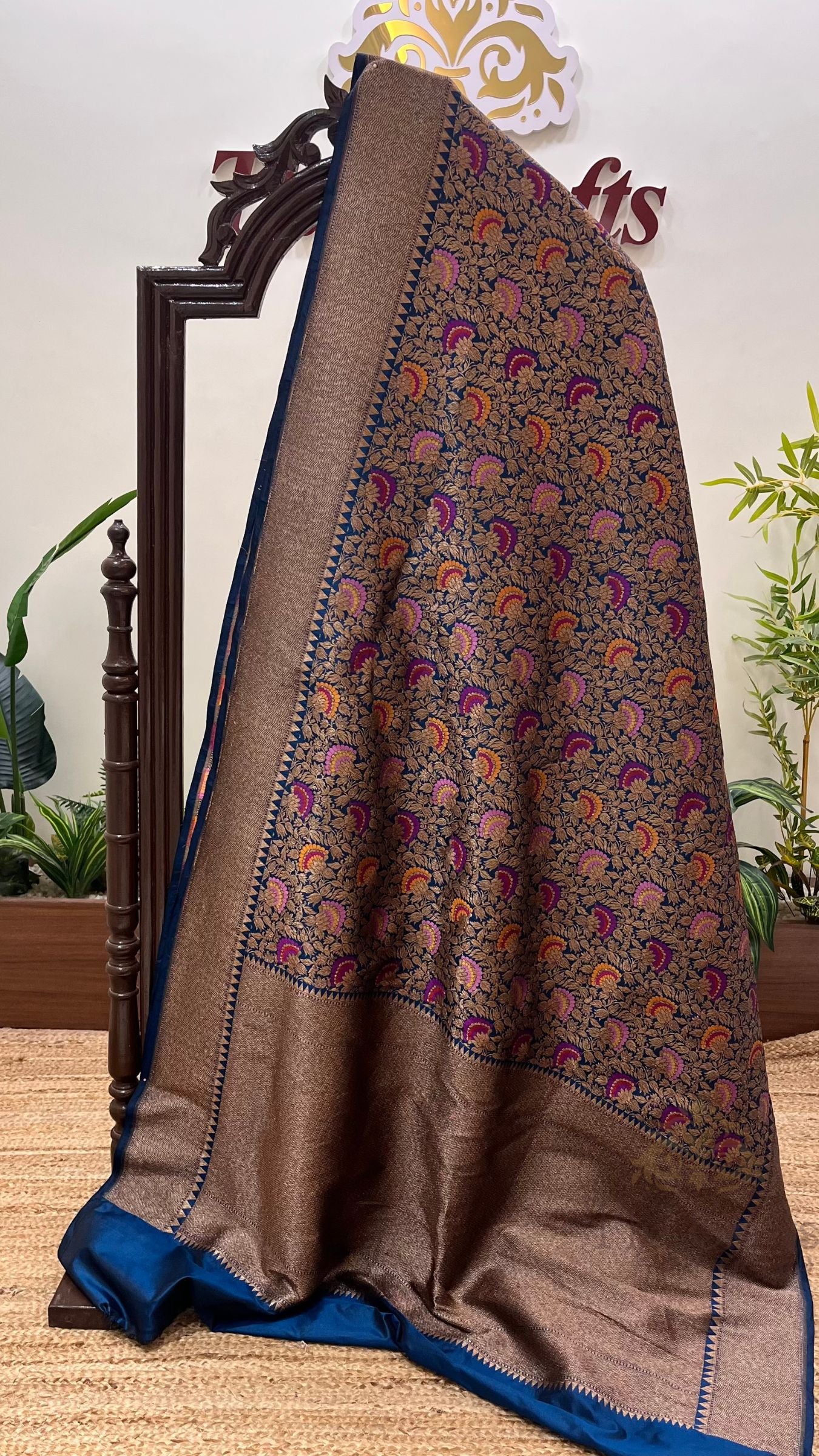 Pure Katan Silk Handloom Banarasi Saree - Tanchui Brocade Meena