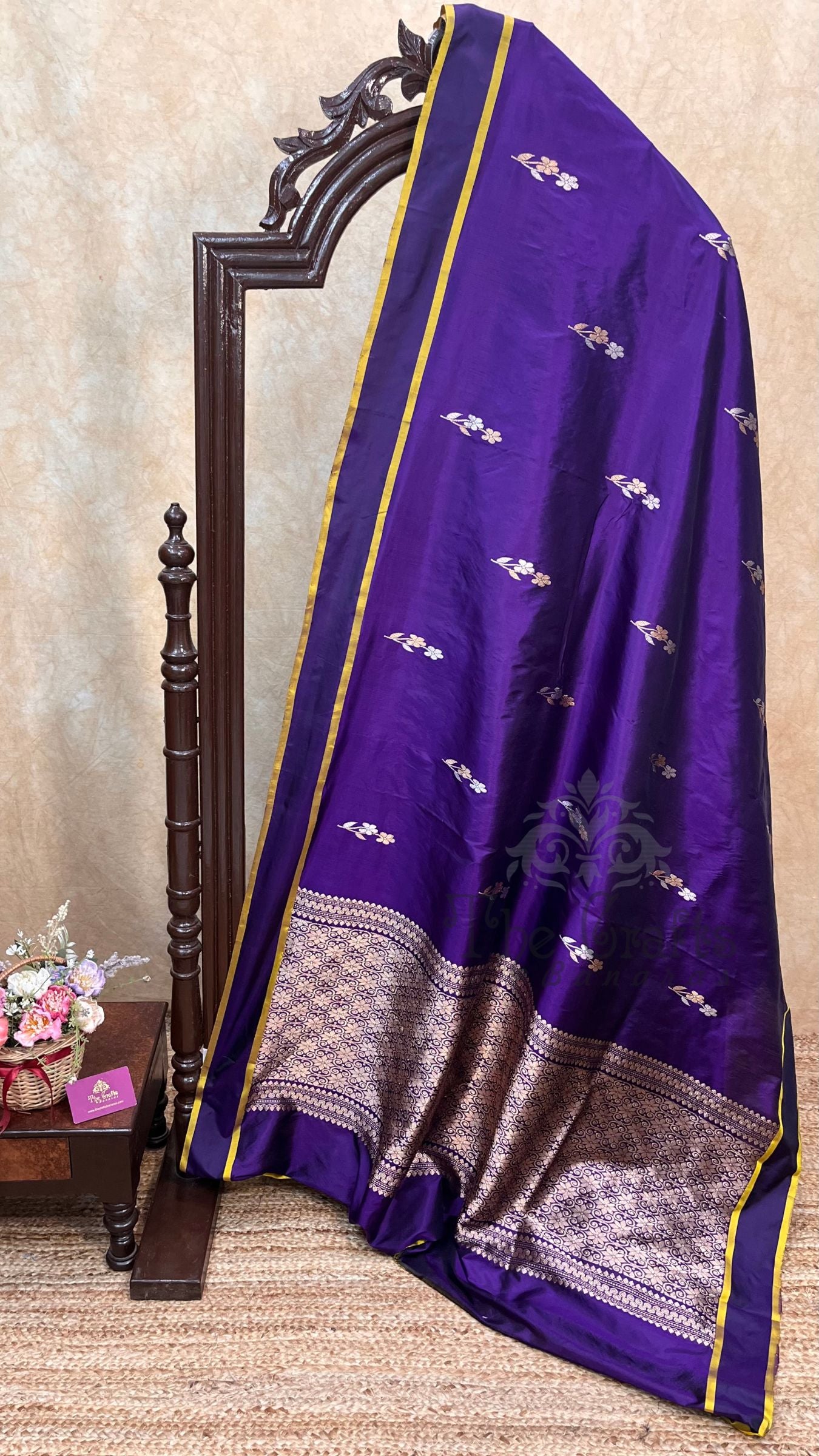Pure Mango Silk Handloom Banarasi Saree - With Sona Roopa Motifs