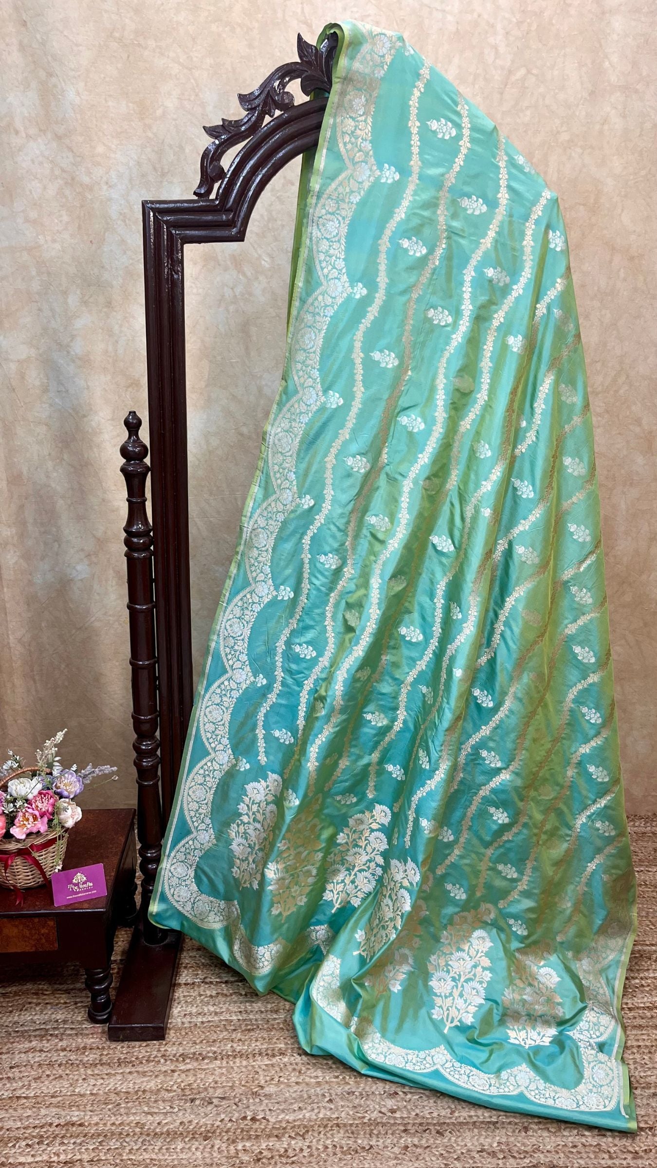 Pure Katan Silk Handloom Banarasi Saree - With Sona Rupa Motifs