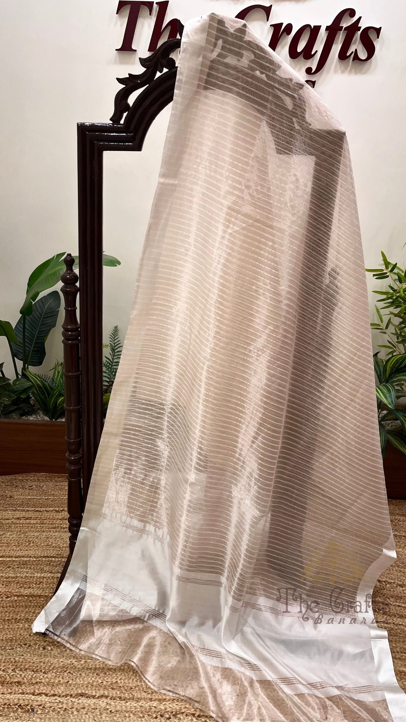 Pure Tissue Silk Handloom Banarasi Saree - with Satin Border