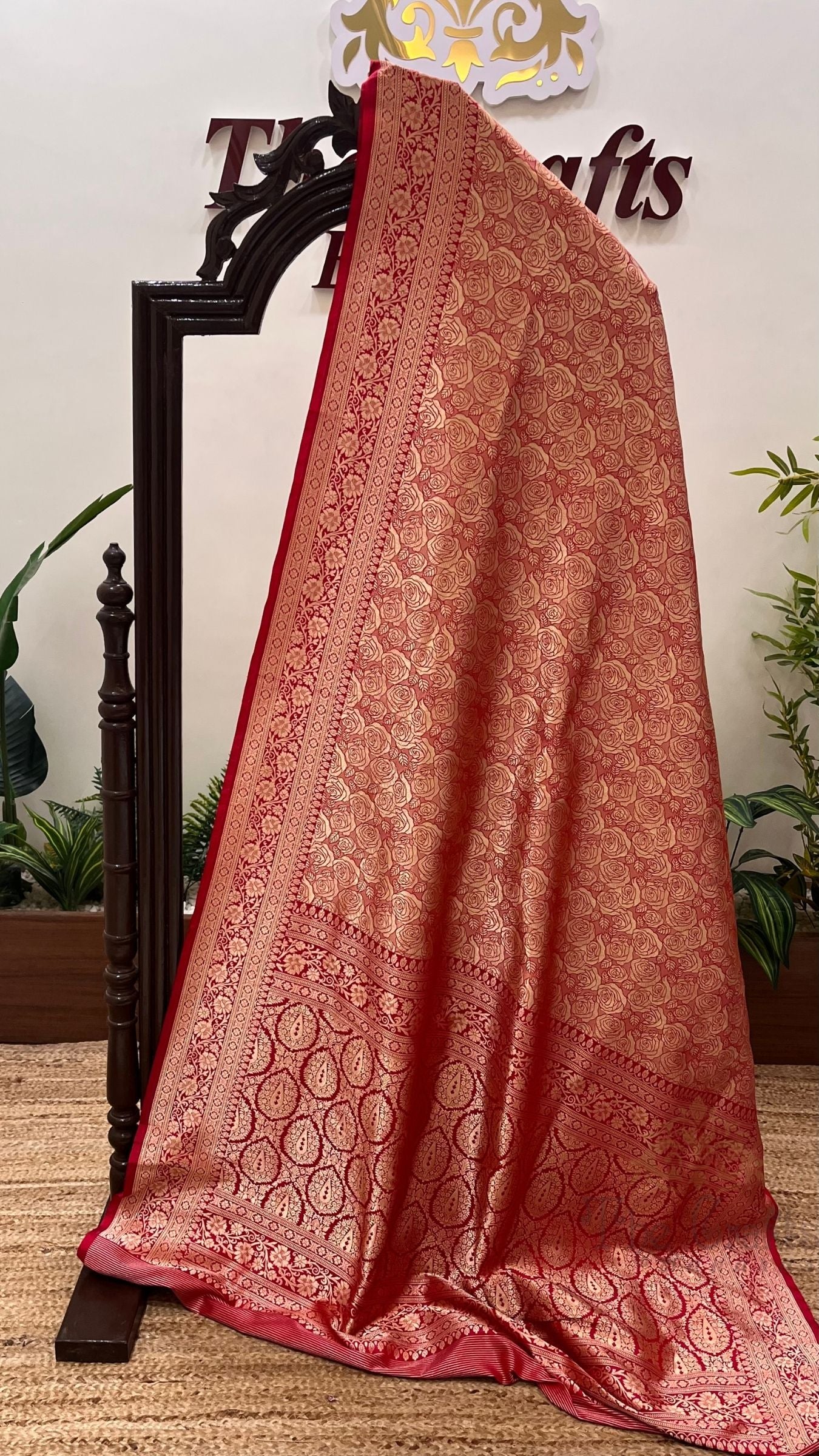 Pure Katan Silk Handloom Banarasi Saree - Tanchui Brocade