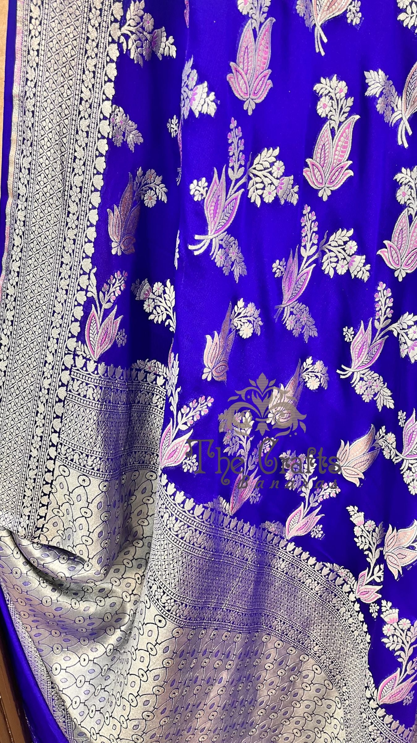 Khaddi Georgette Handloom Banarasi Saree - Jaal with Meenakar