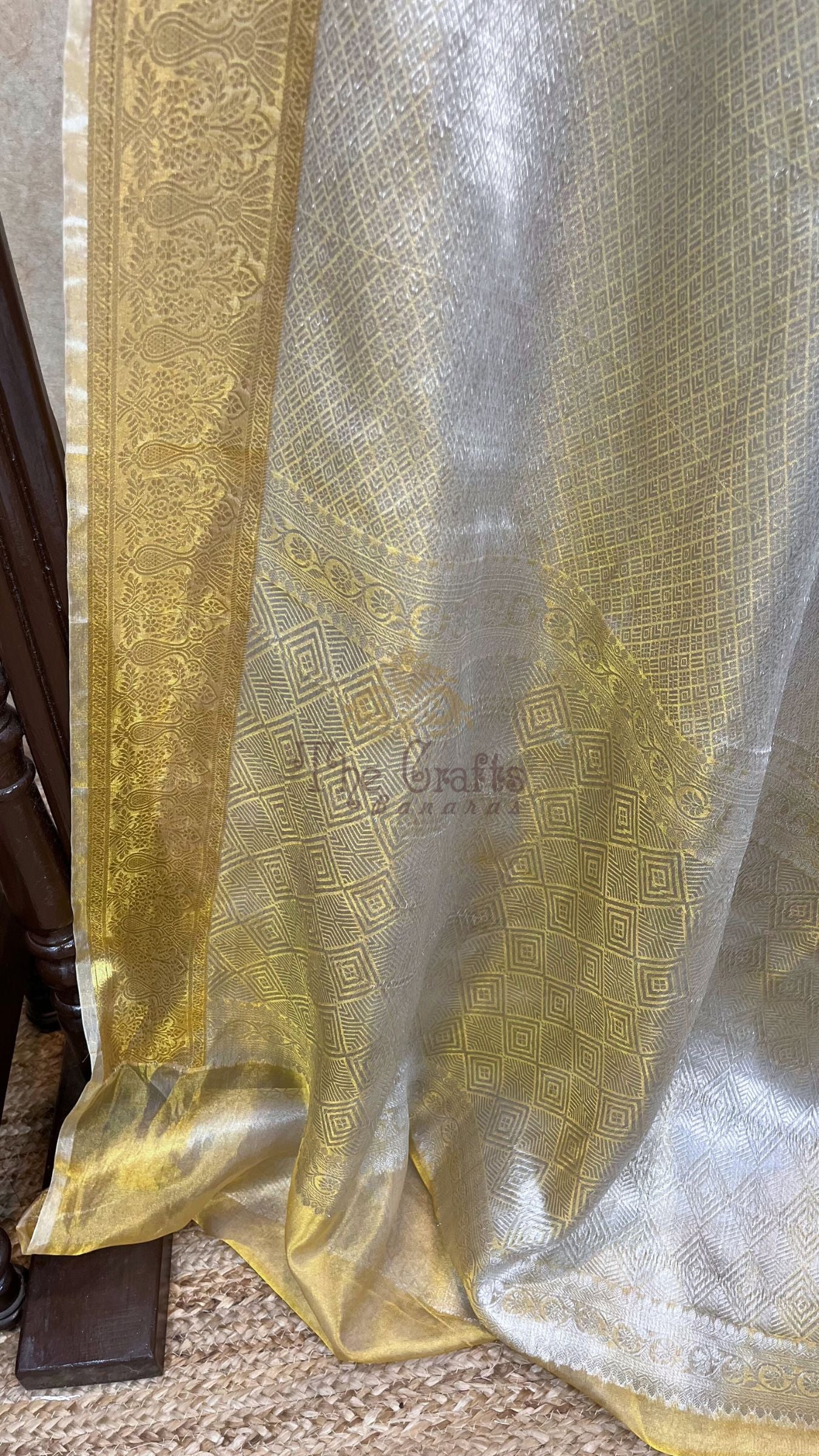 Pure Tissue Silk Brocade Banarasi Saree