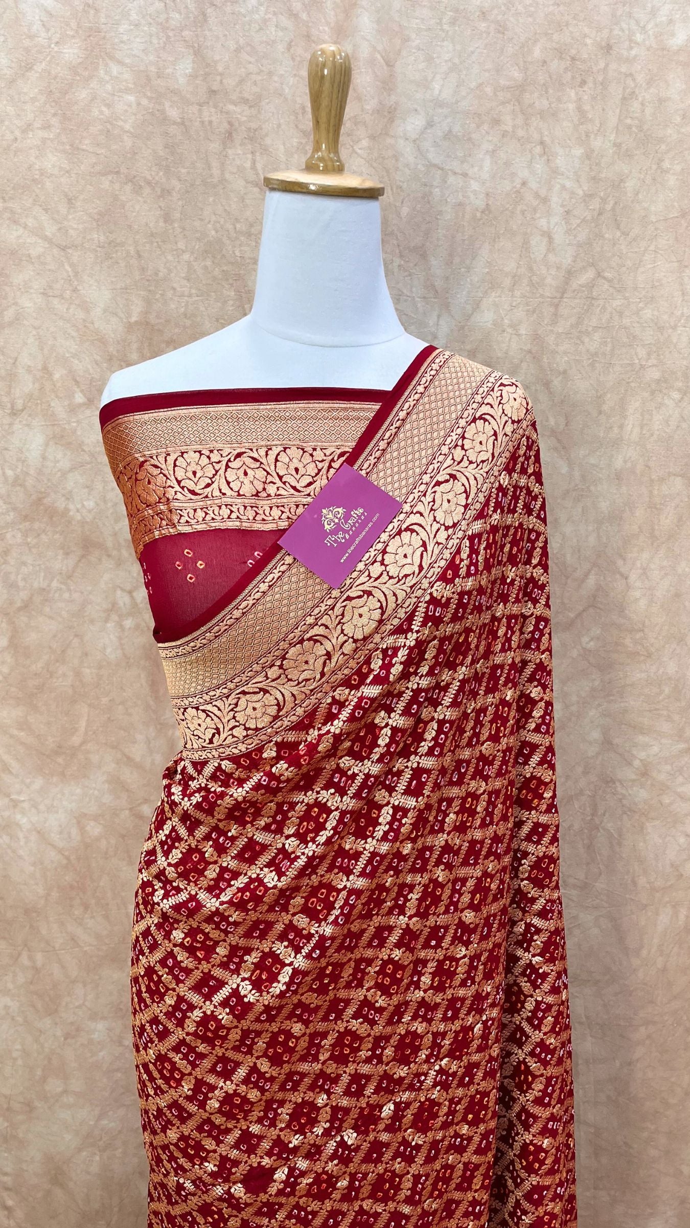 Pure Georgette Banarasi Handloom Bandhej Saree