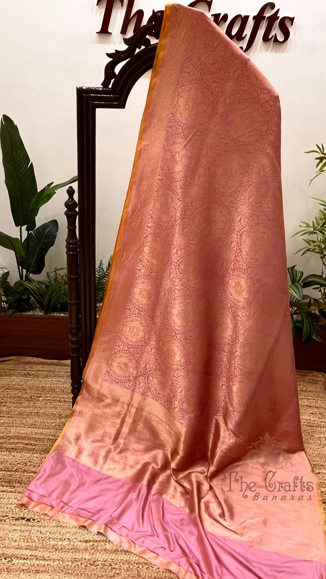 Pure Katan Silk Handloom Banarasi Saree - Tanchui Brocade