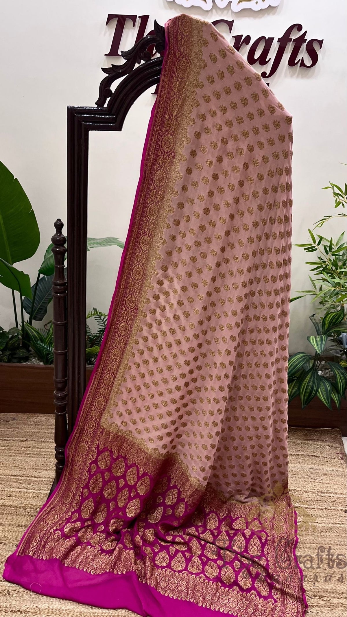 Khaddi Georgette Banarasi Saree - Antique Zari