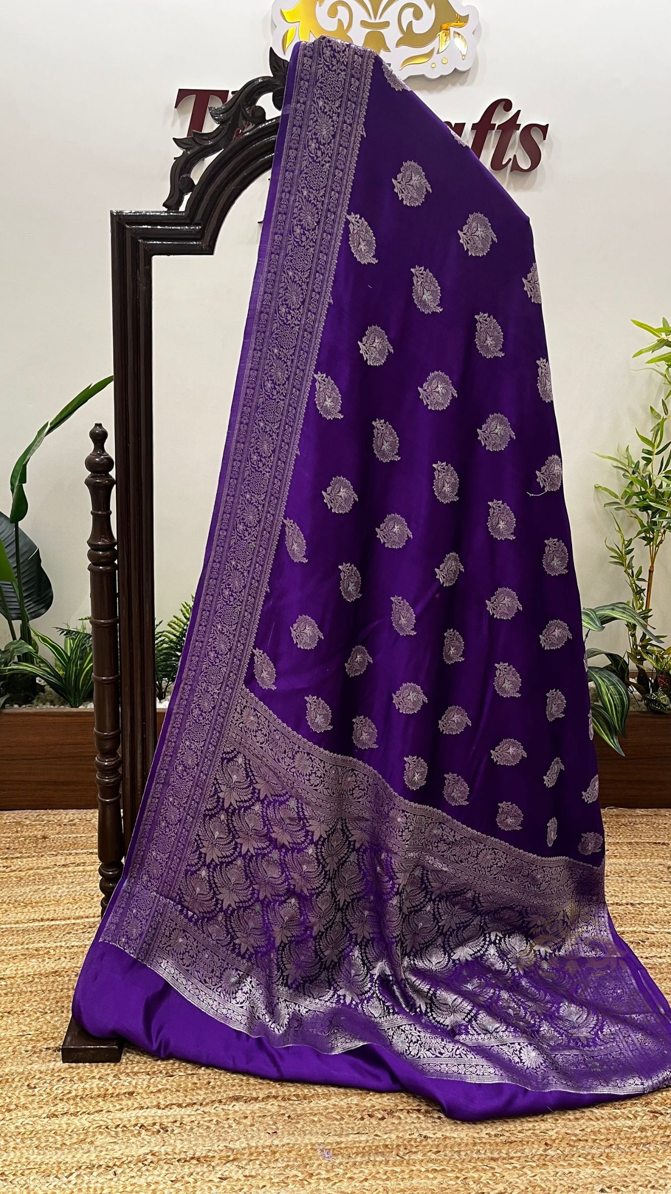 Pure Chiniya Silk Banarasi Saree