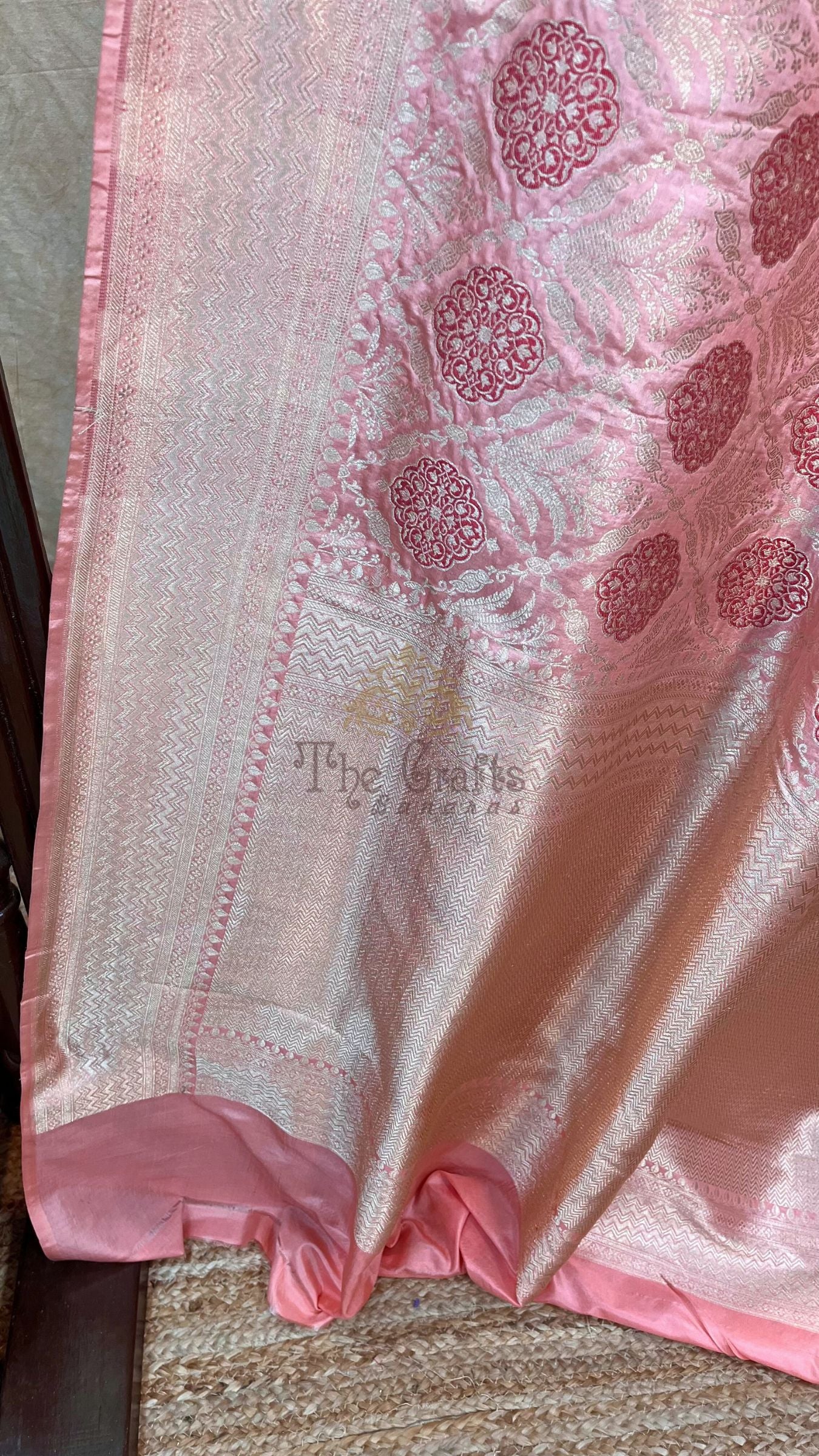 Pure Katan Silk Handloom Banarasi Saree - Tanchui Brocade Meena
