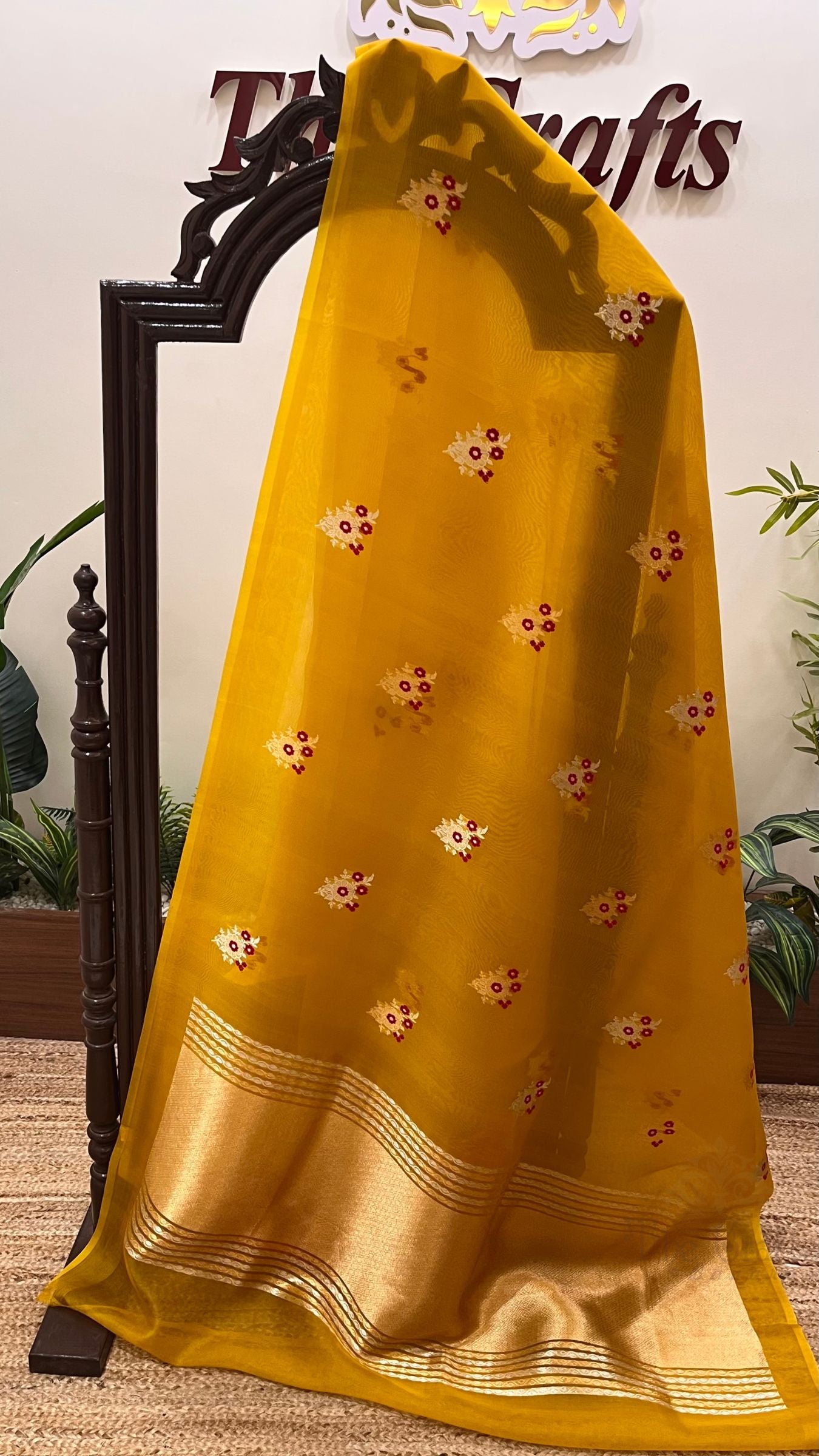 Pure Kora Silk Handloom Banarasi Saree