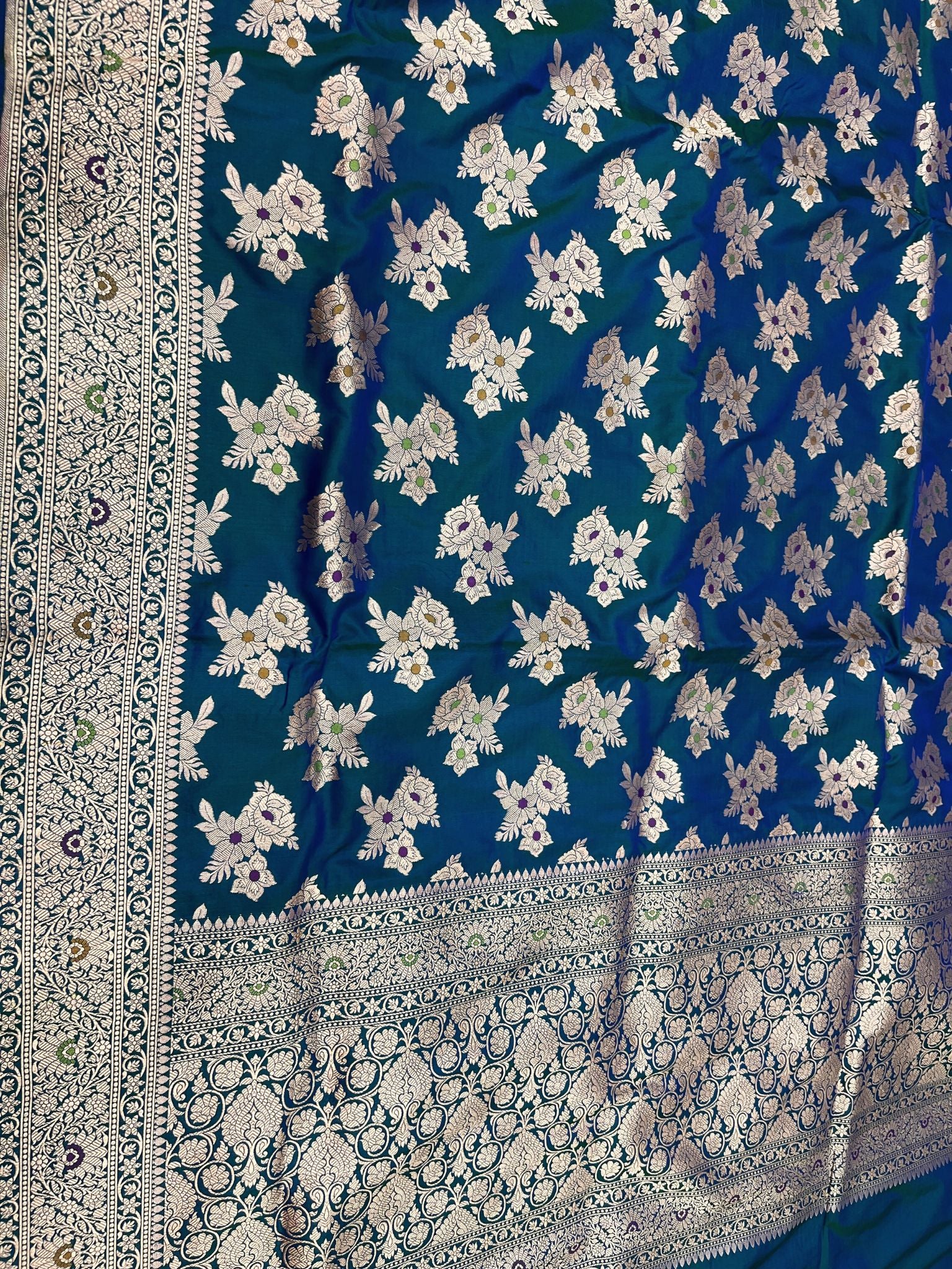 Pure Katan Silk Handloom Banarasi Saree - Jaal Work With Meenakari
