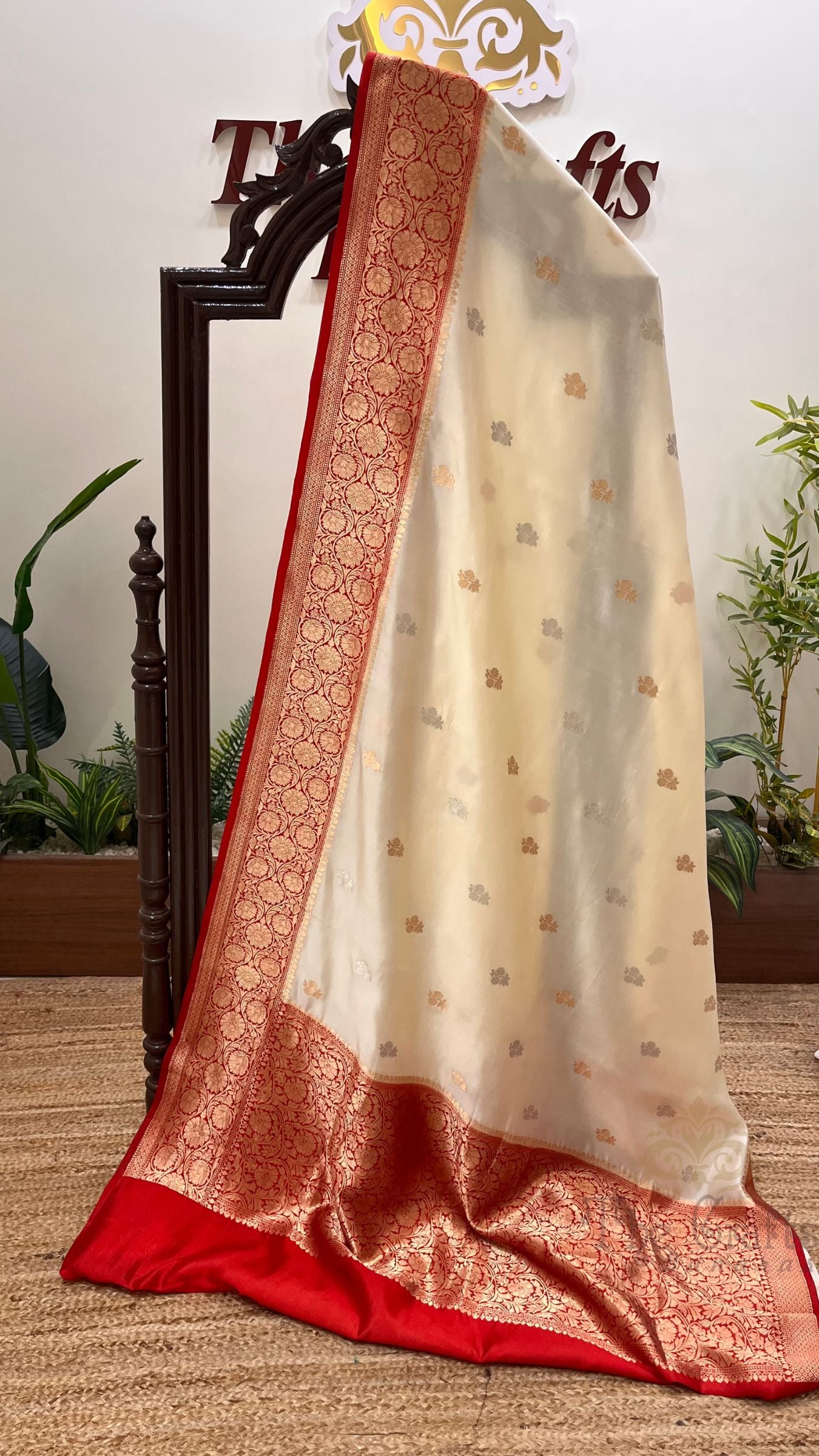 Pure  Mango Silk Handloom Banarasi Saree