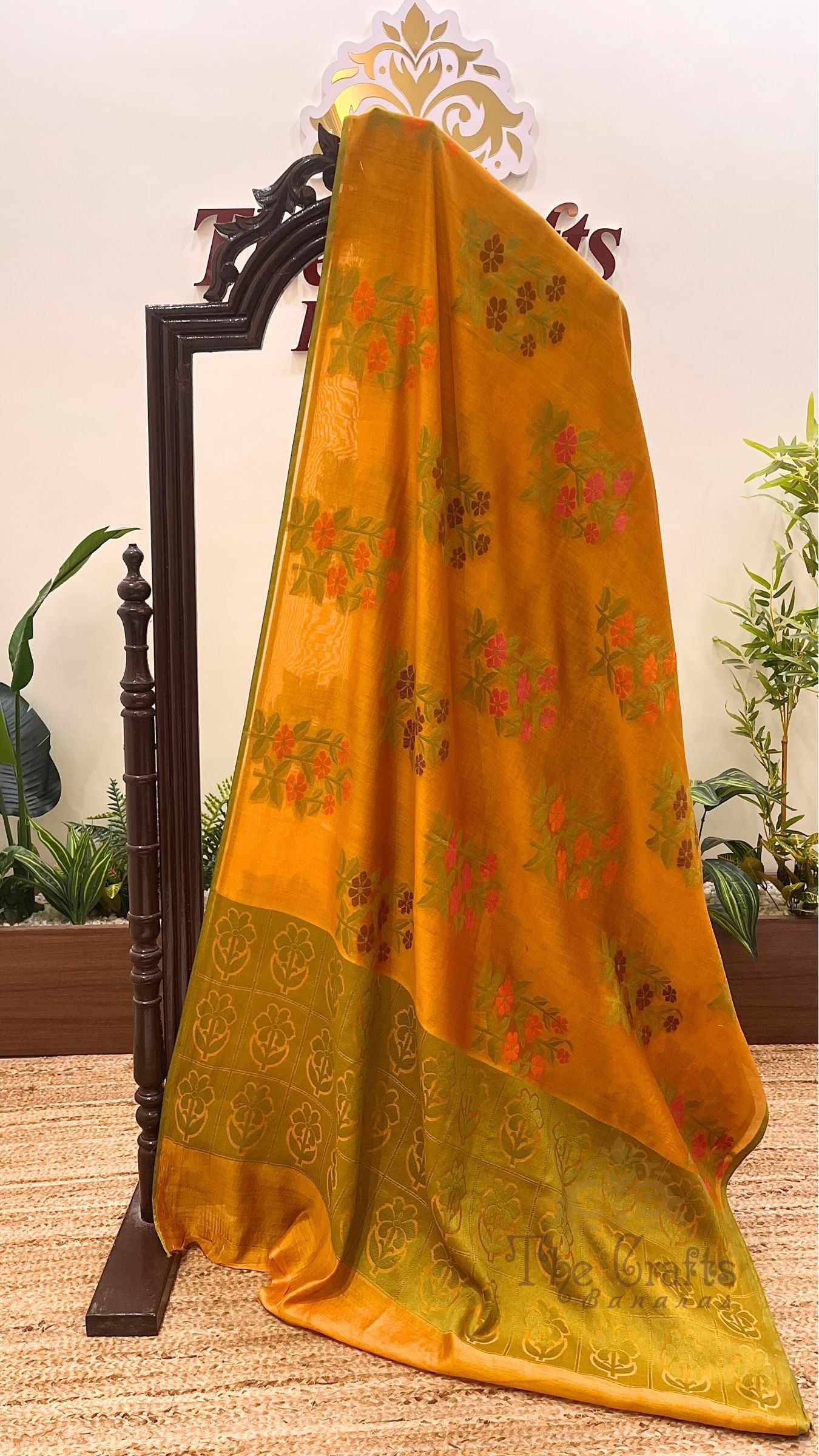 Pure Chiniya Silk Banarasi Saree