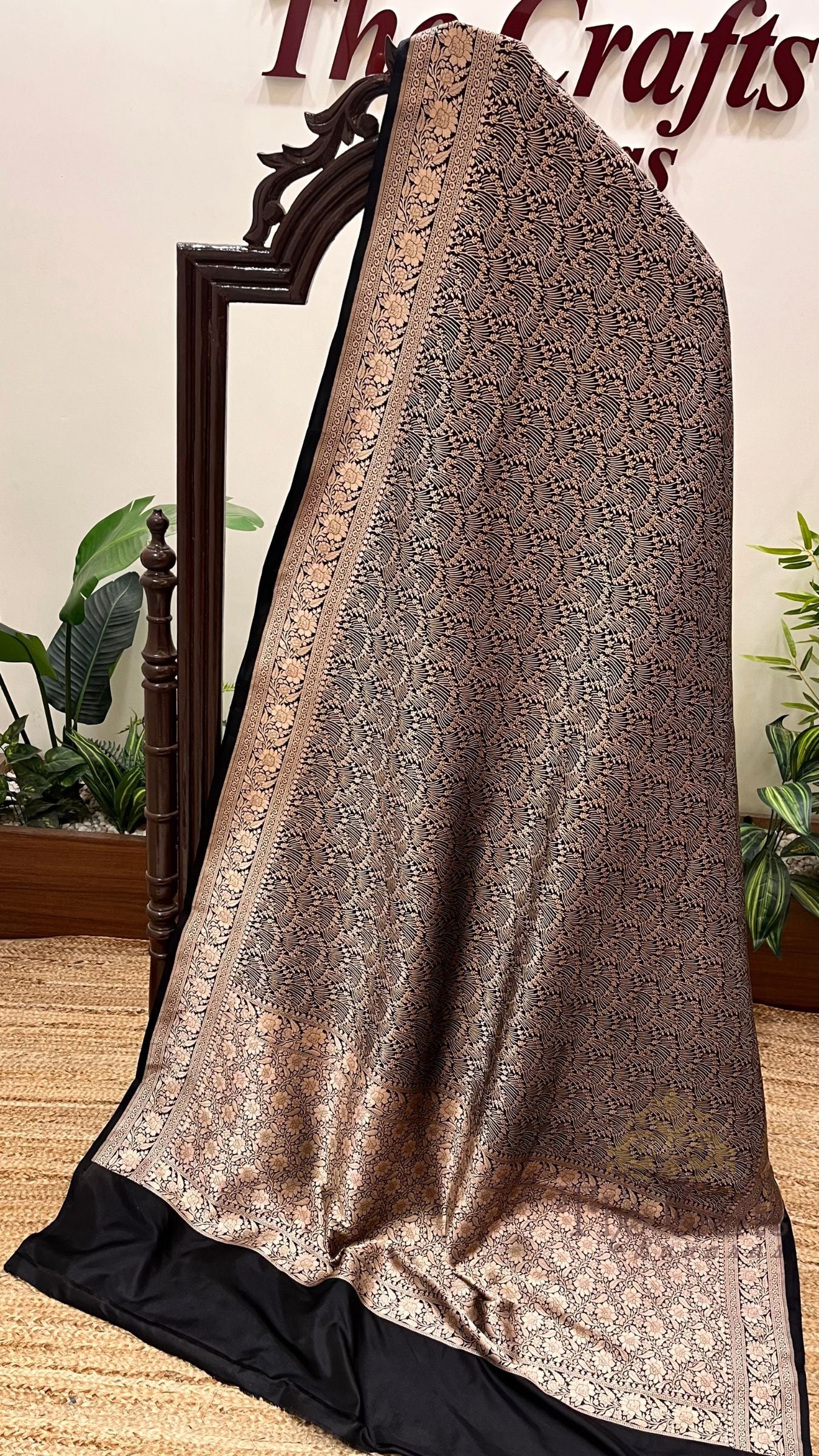 Pure Katan Silk Handloom Banarasi Saree - Tanchui Brocade