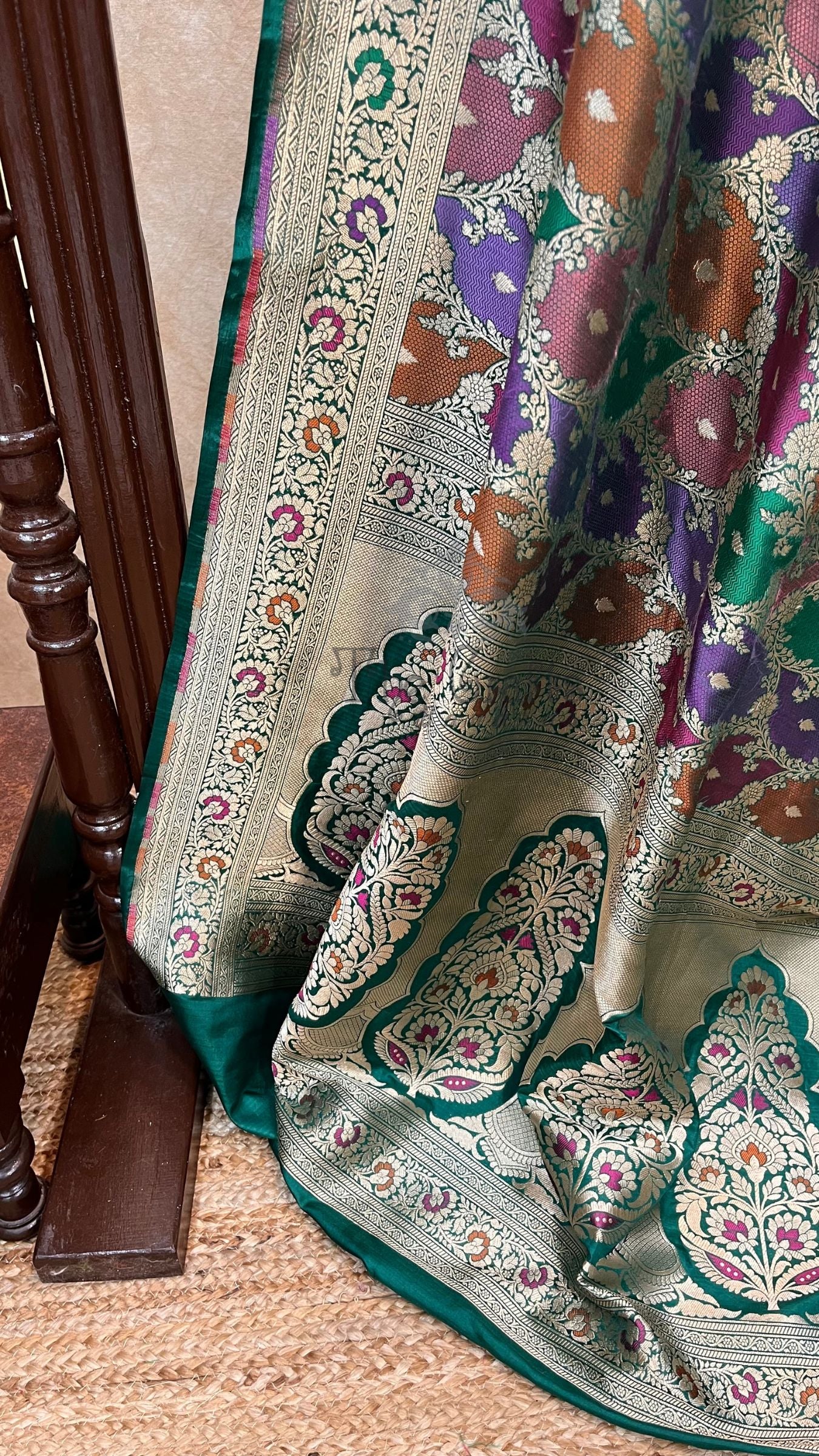 Rangkat Pure Katan Silk Handloom Banarasi Saree - All over Jaal work