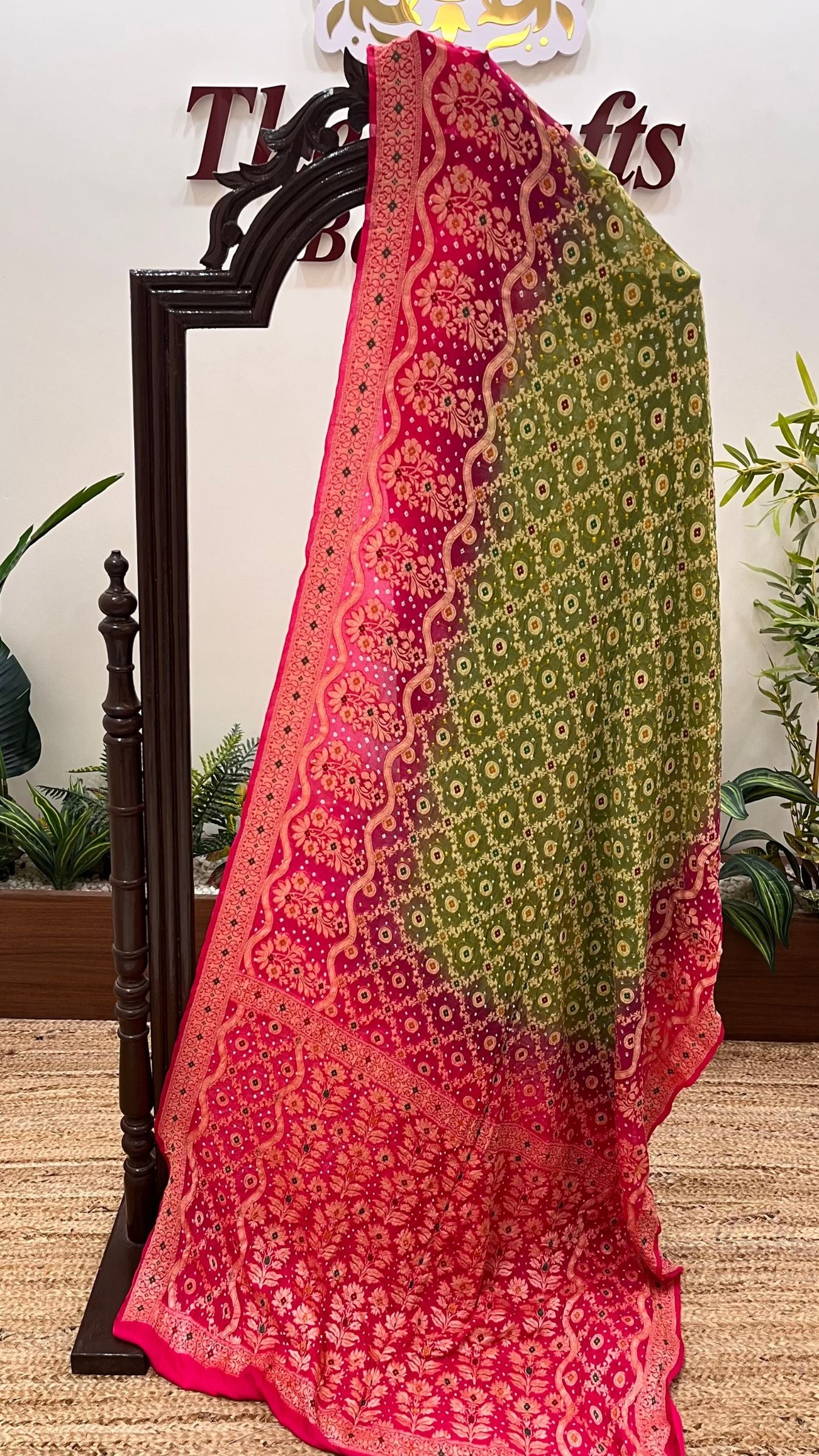 Pure Chiffon Banarasi Handloom Bandhej Saree