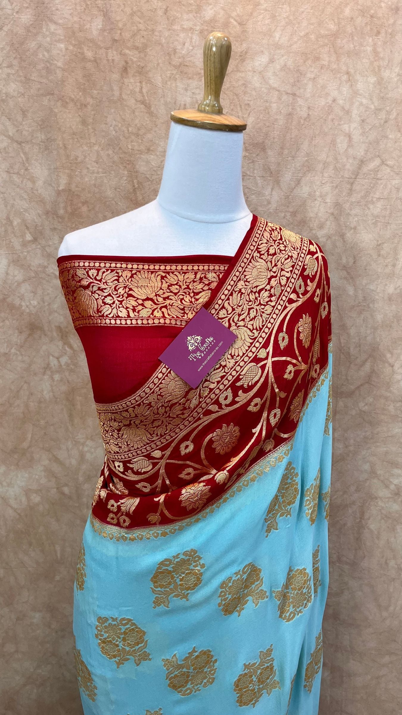 Khaddi Georgette Banarasi Saree - Gold Zari