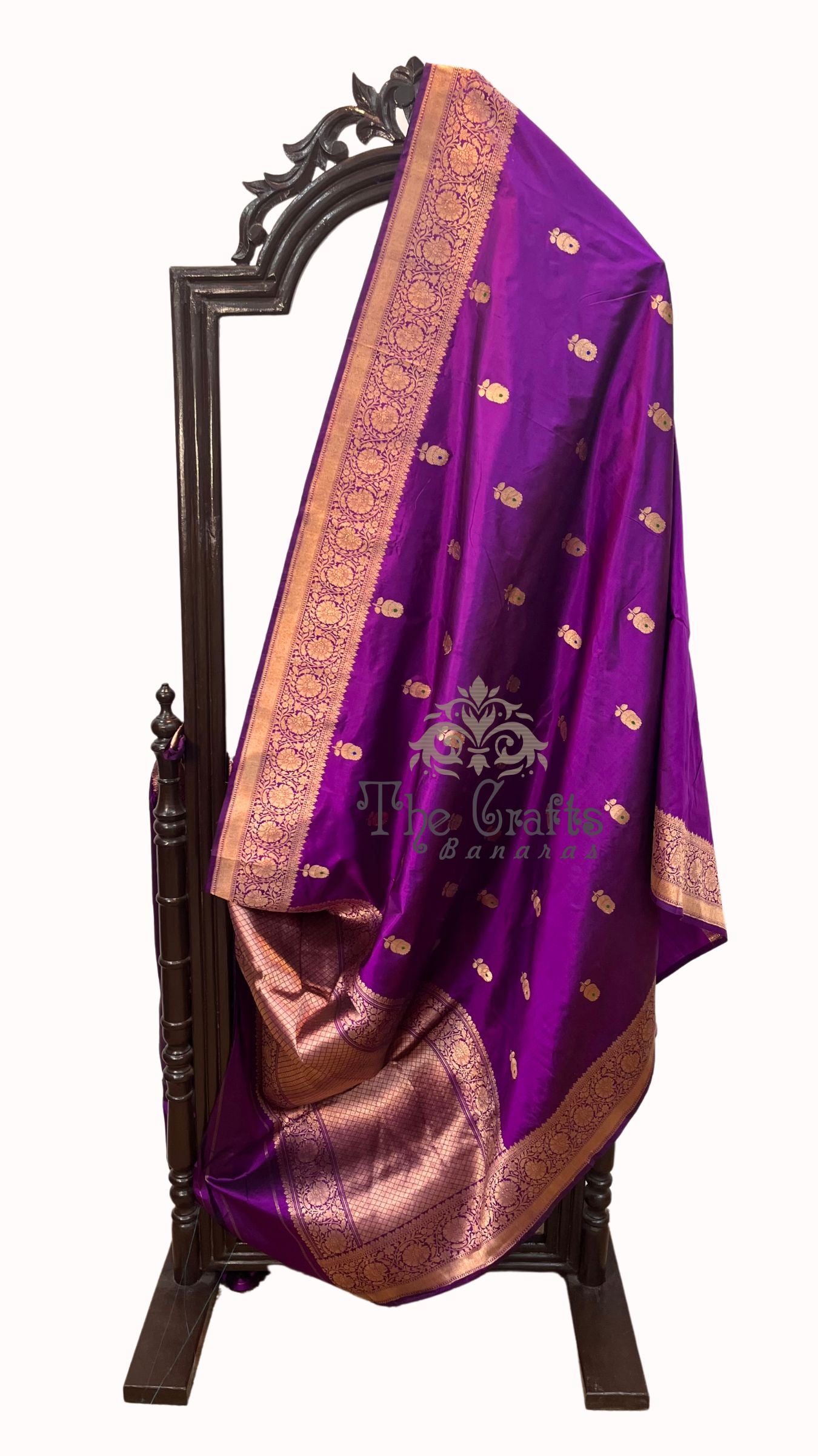 Pure Katan Silk Handloom Banarasi Saree - Kadhua Buti