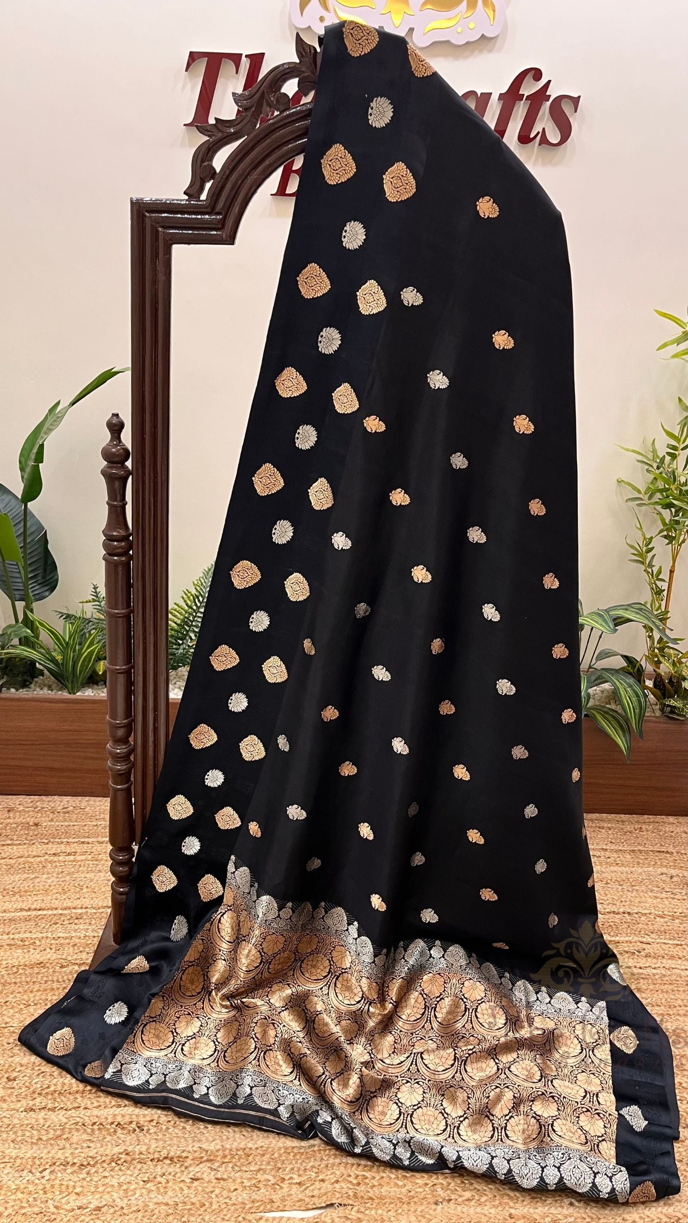 Pure Mango Silk Handloom Banarasi Saree